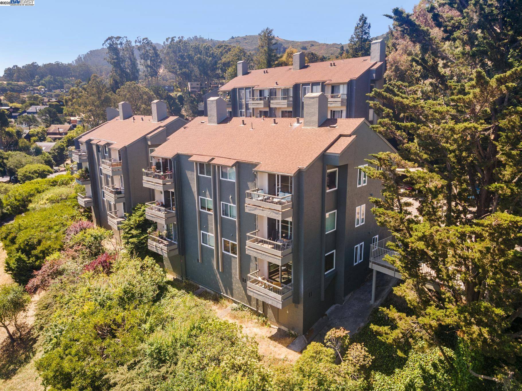 Sausalito, CA 94965,132 Lower Anchorage Rd