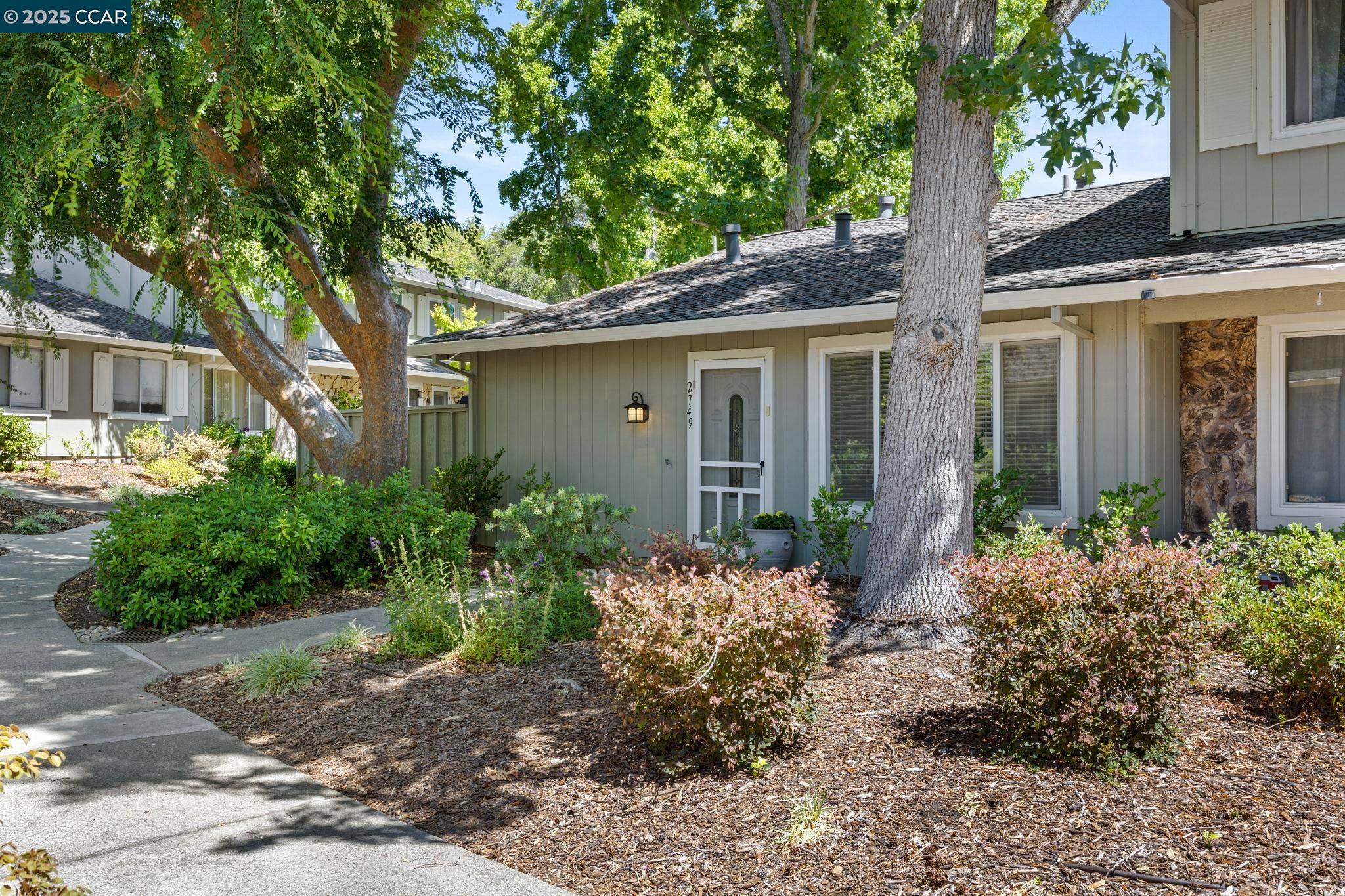 San Ramon, CA 94583,2749 Fountainhead Dr