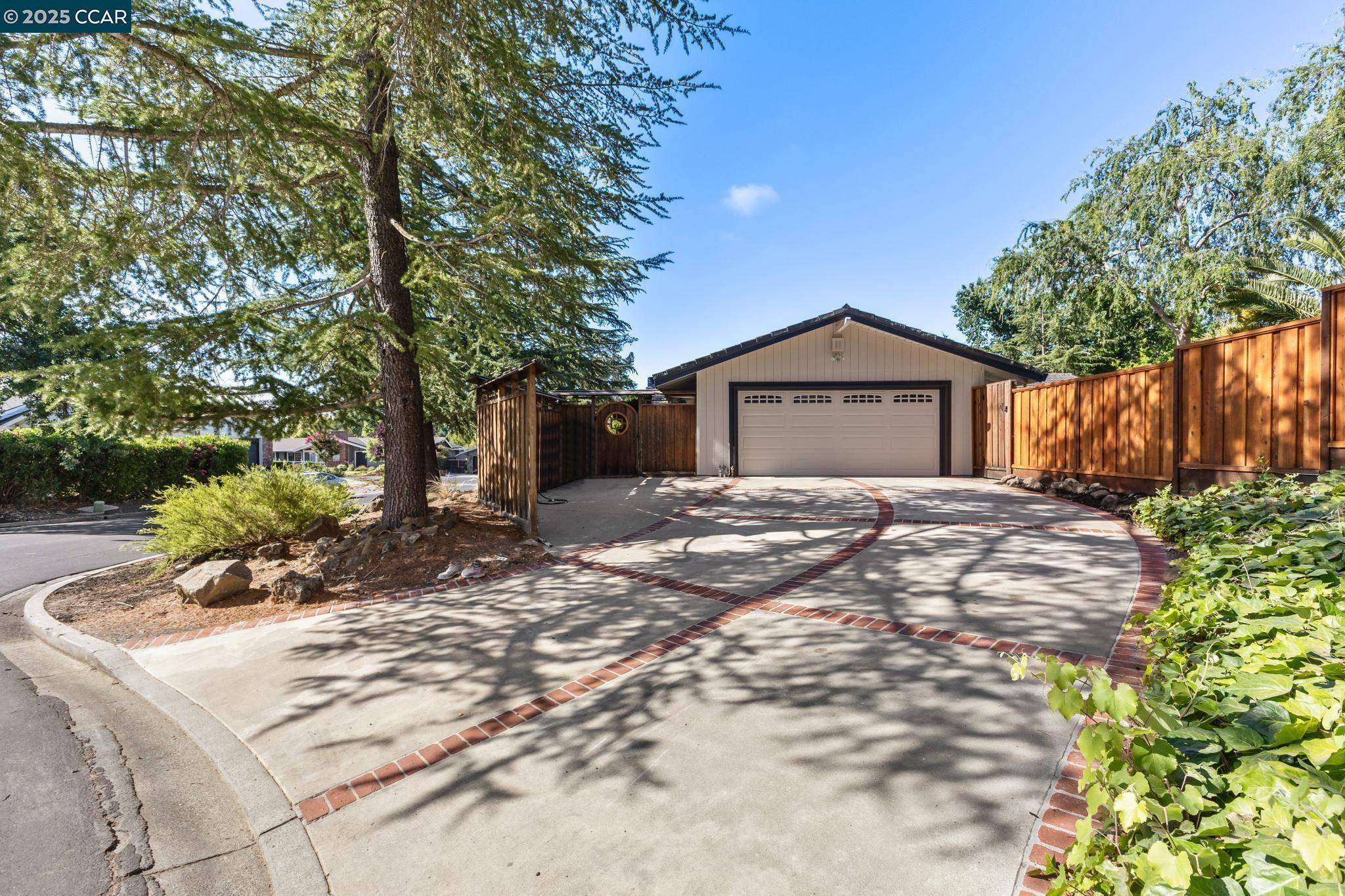 Danville, CA 94526,645 Dolphin Dr