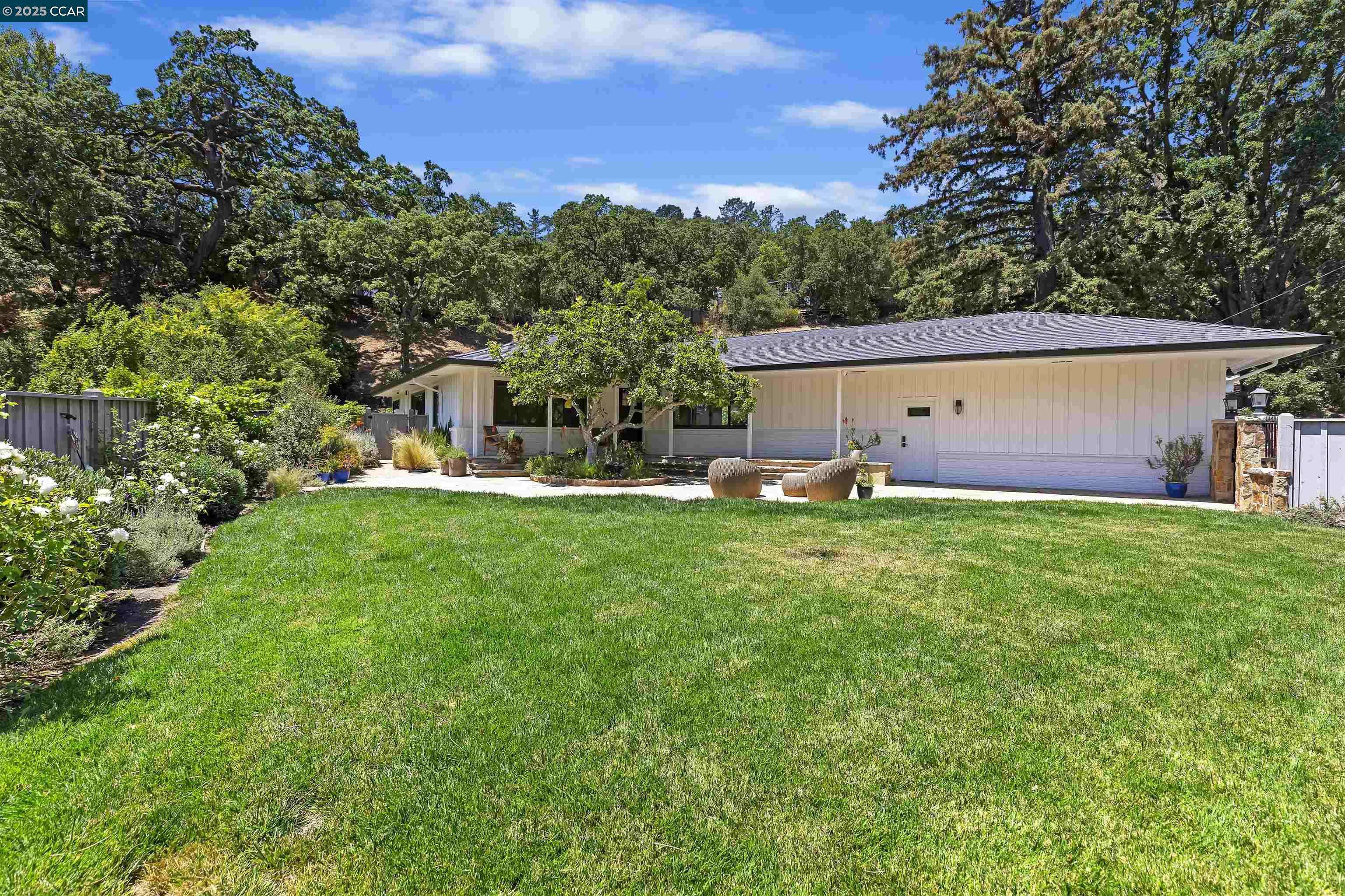 Lafayette, CA 94549,3363 Springhill Rd