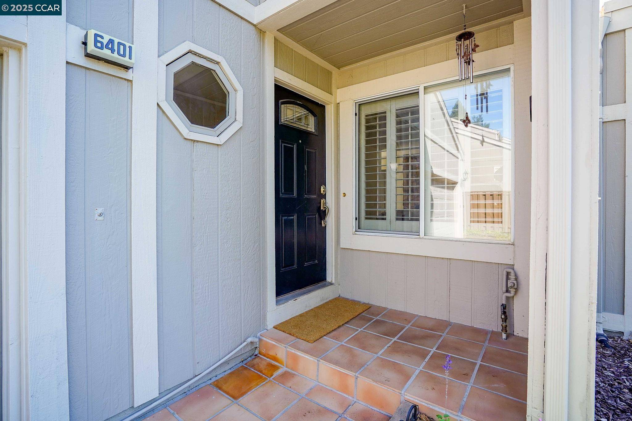 Martinez, CA 94553,6401 Valley Oak Plz