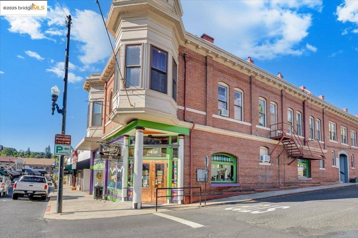 Sonora, CA 95370,42 S Washington ST