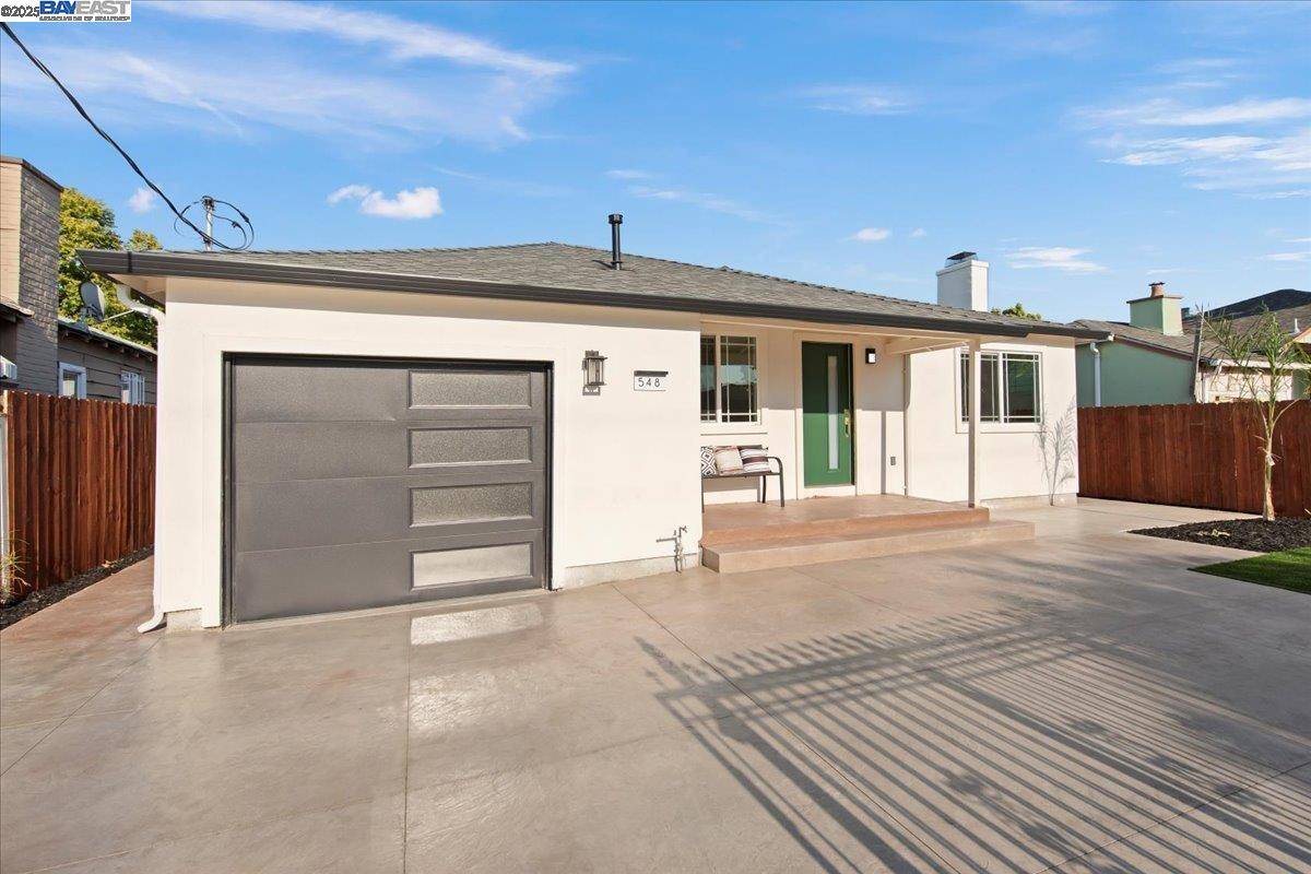 Oakland, CA 94603,548 Capistrano Dr