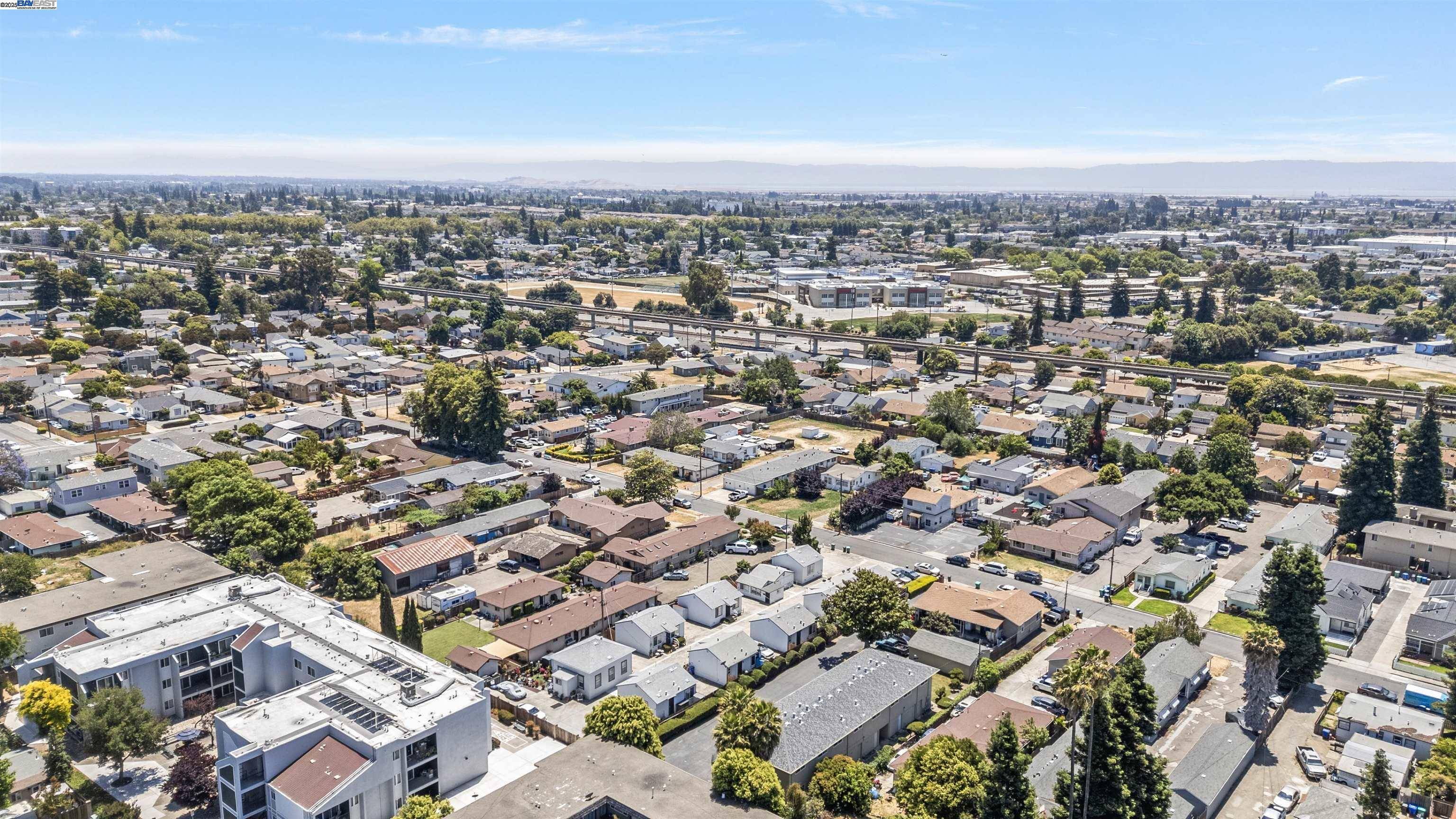 Hayward, CA 94541,21750 Vallejo Street