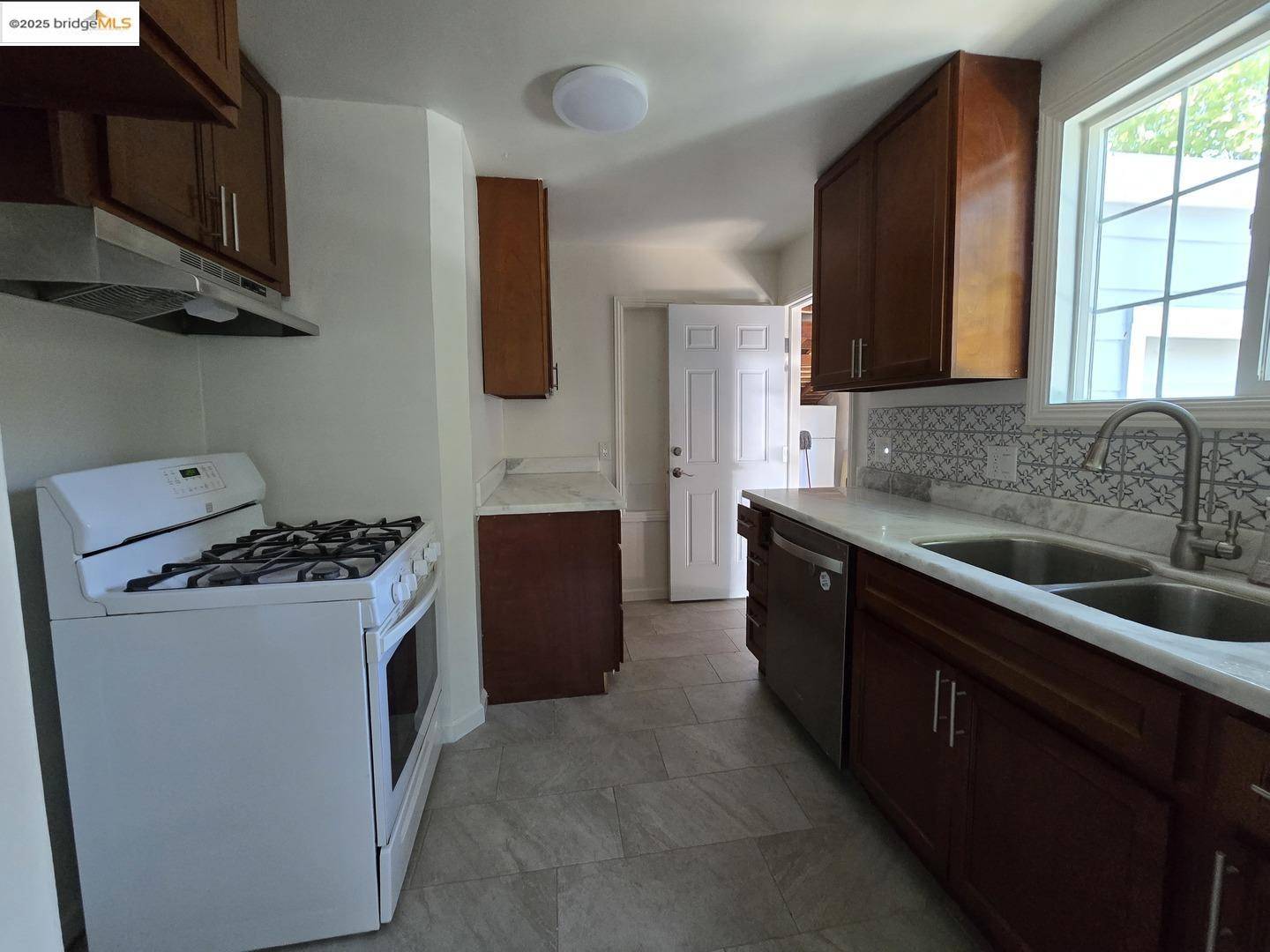 San Rafael, CA 94901,241 Humboldt ST