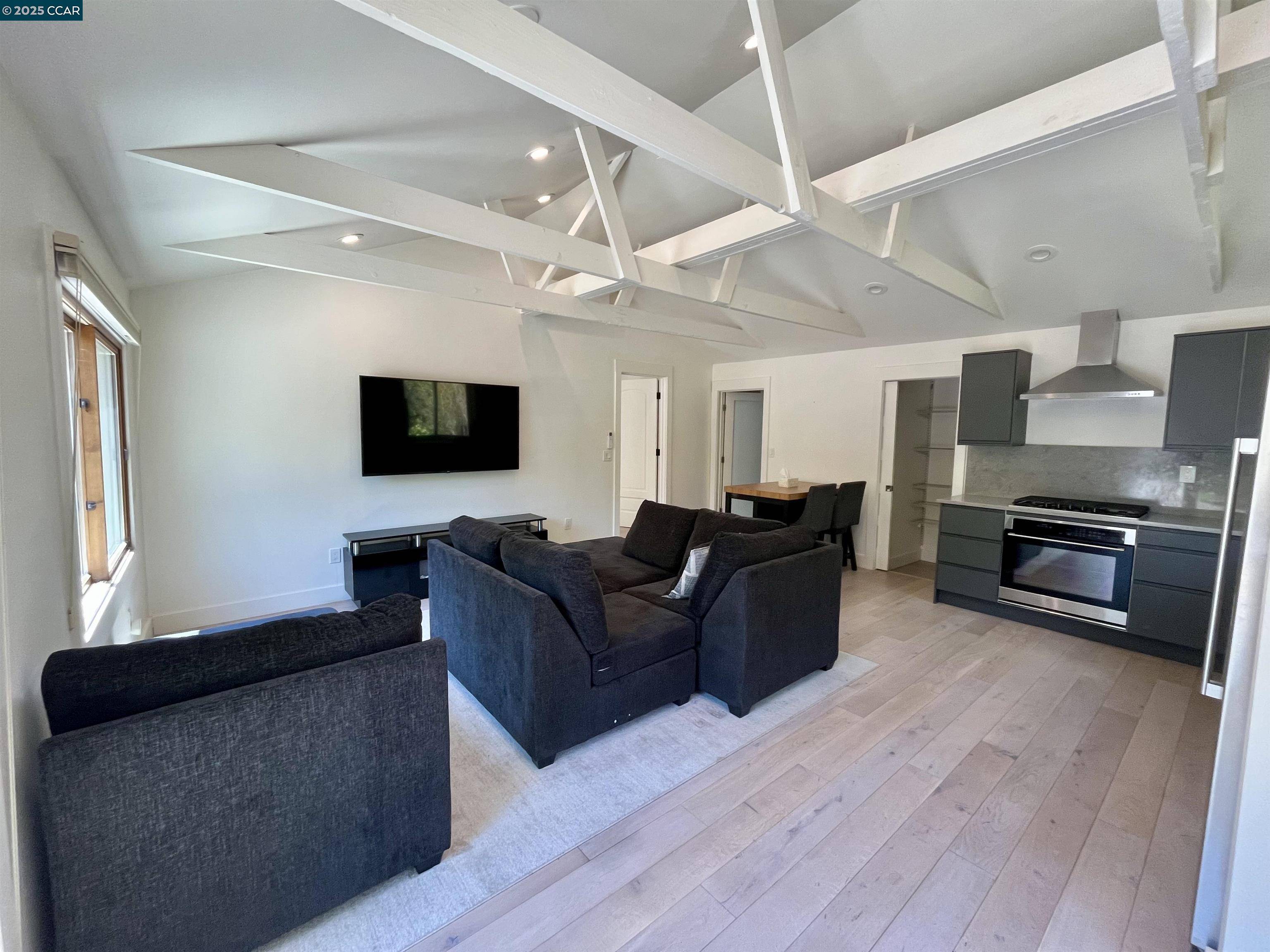 Walnut Creek, CA 94597,188 Pioneer Ave