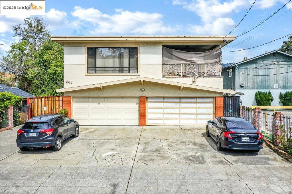 Oakland, CA 94602,3300 Brookdale Ave