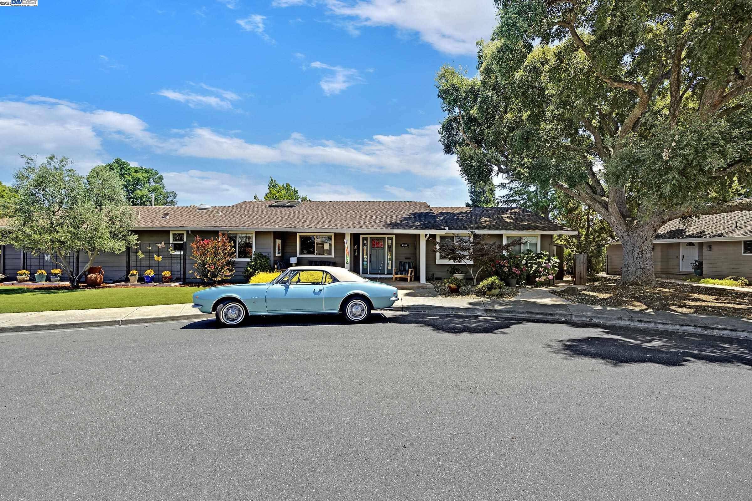 Pleasanton, CA 94566,6536 Hanover Ct