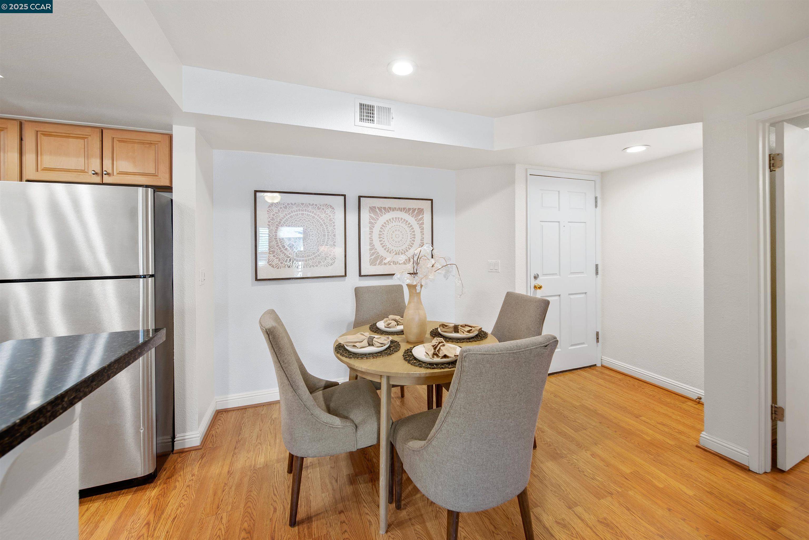 Walnut Creek, CA 94597,2530 Oak Rd #303