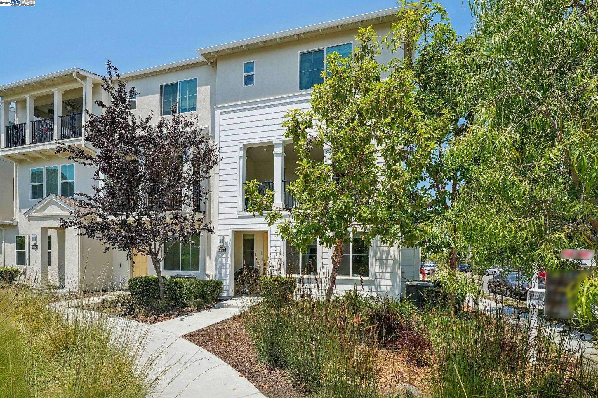 Newark, CA 94560,8550 Boardwalk Way