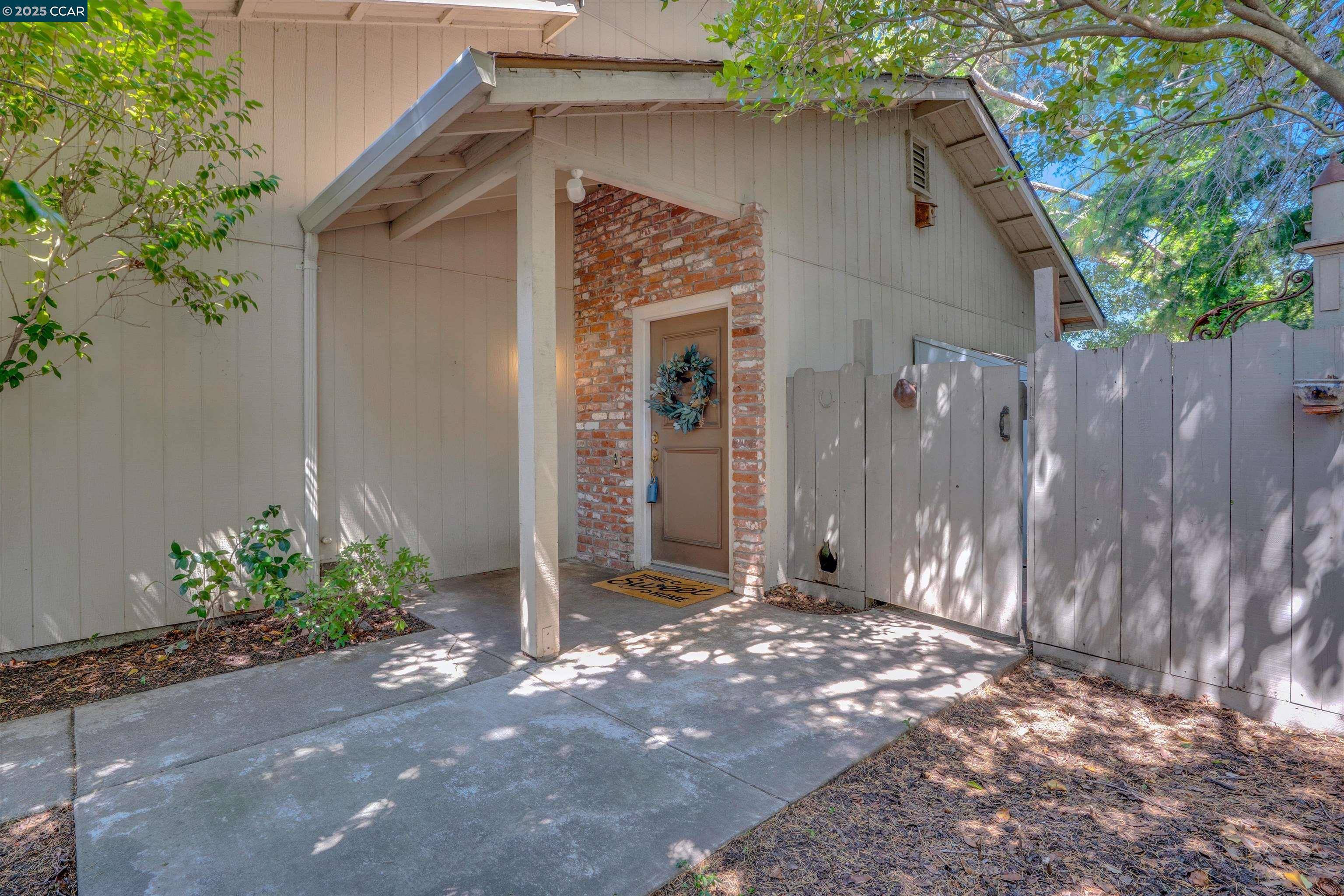 San Ramon, CA 94583,663 Abrigo Ct