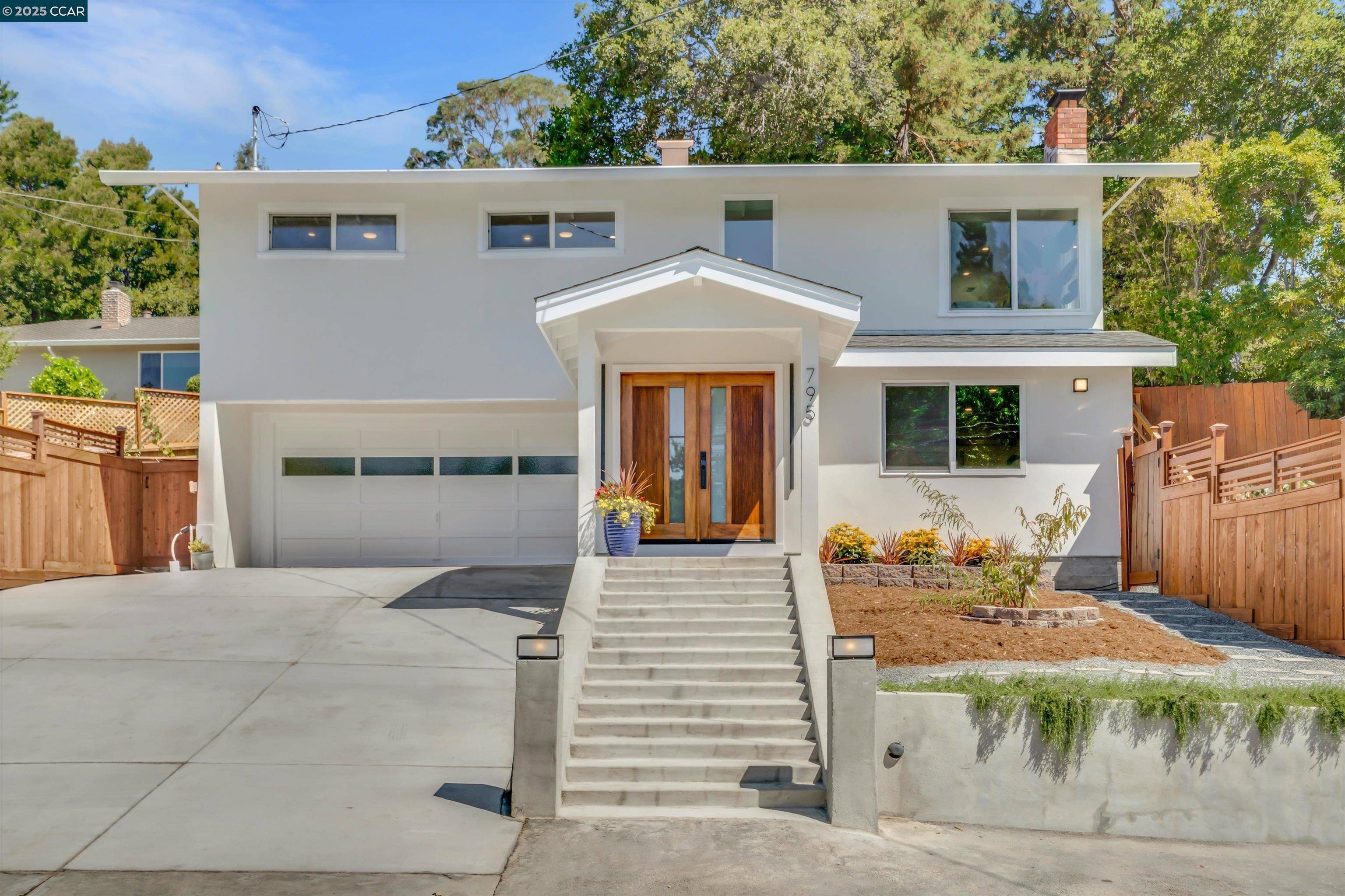 Redwood City, CA 94062,795 Canyon Rd