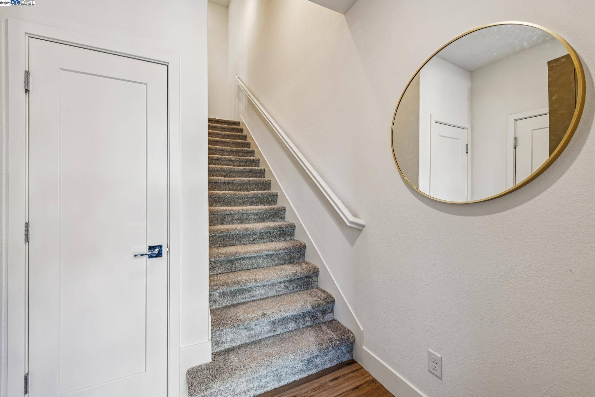 Dublin, CA 94568,5557 Dublin Blvd