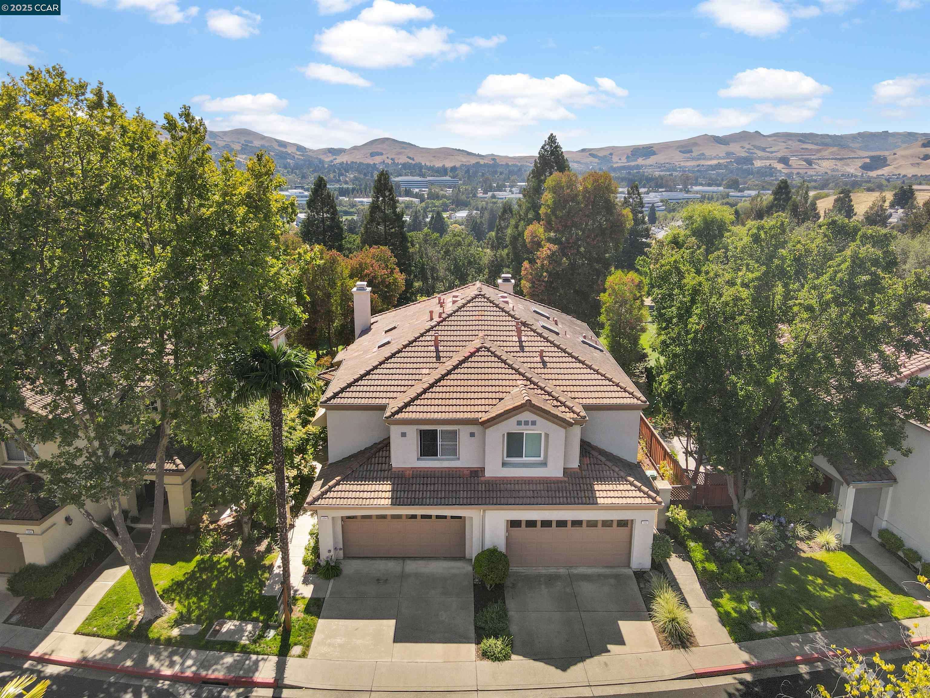 San Ramon, CA 94582,1054 Vista Pointe Cir