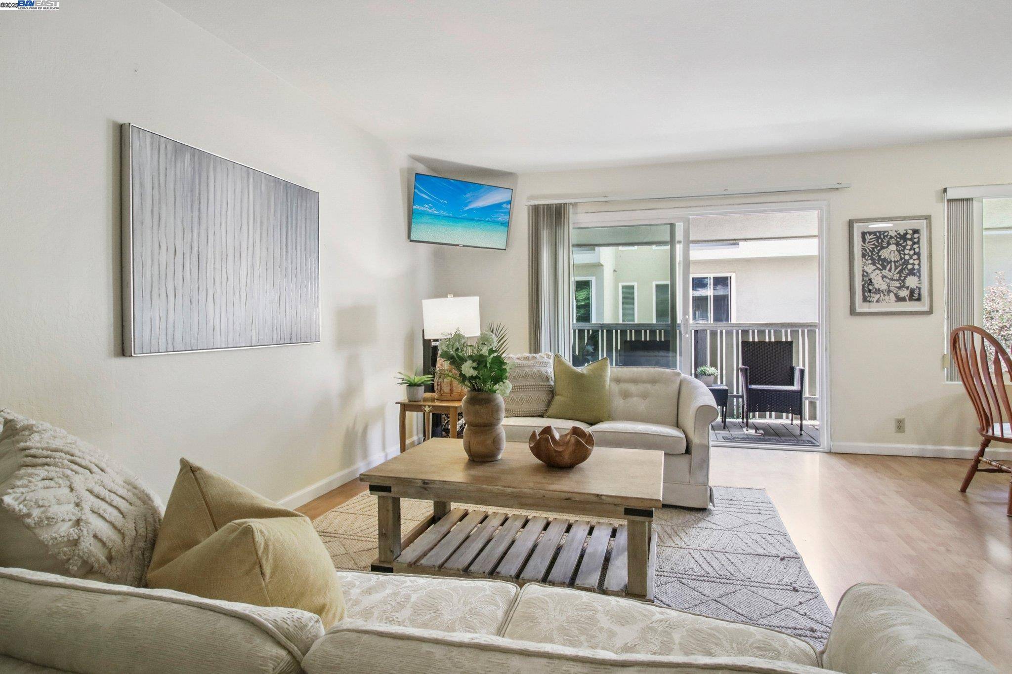 Walnut Creek, CA 94597,2716 Oak Rd #117