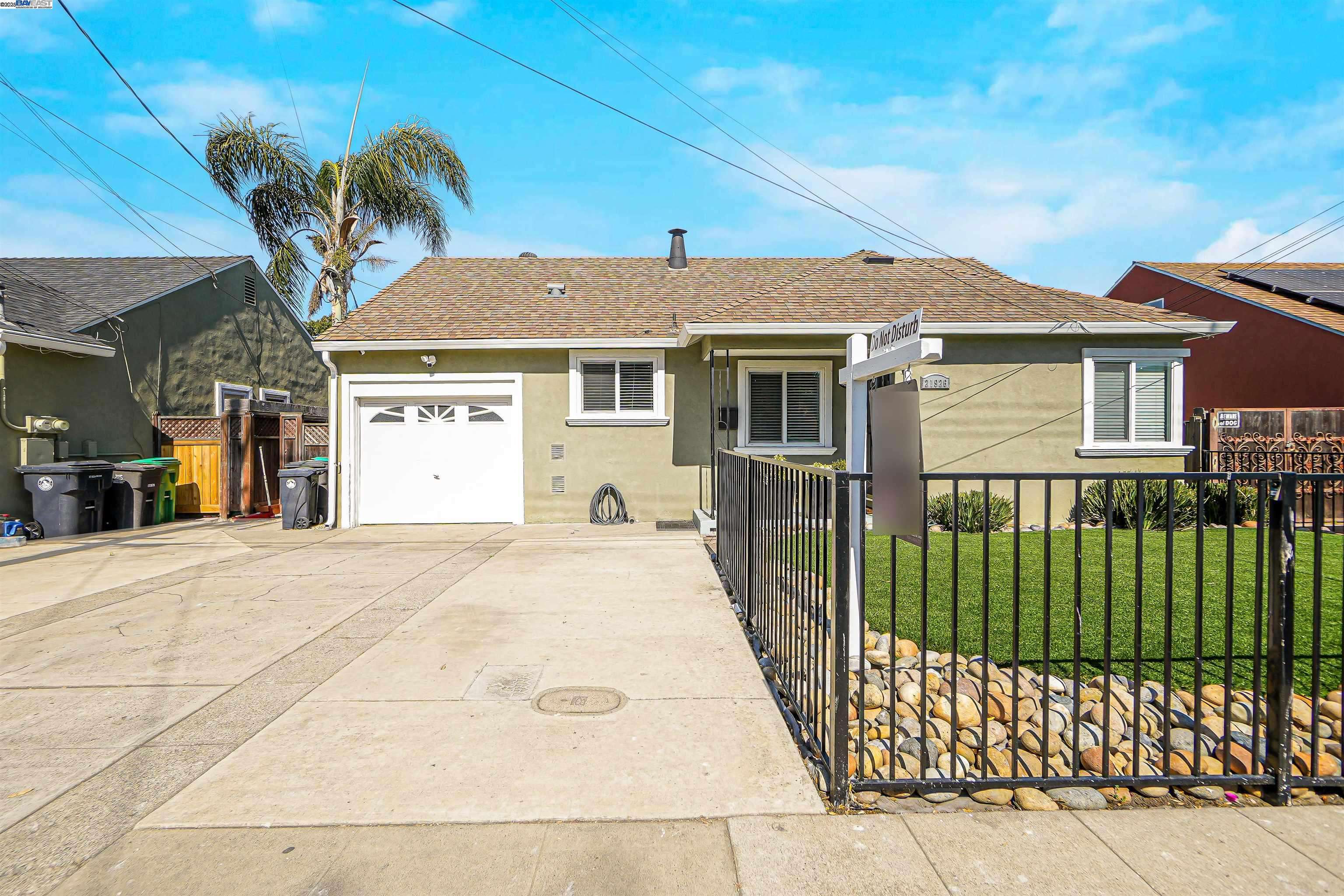 Hayward, CA 94541,21926 Victory Dr