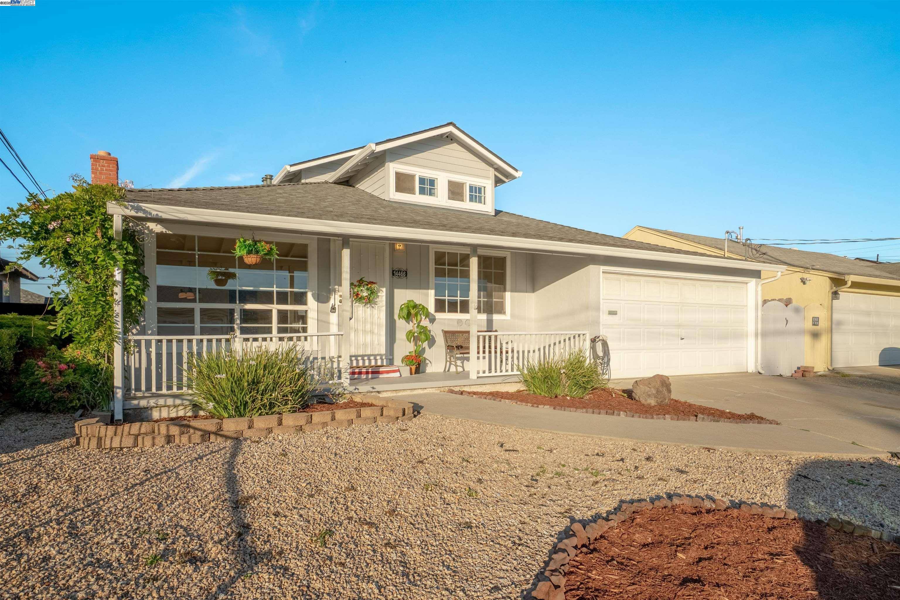 San Leandro, CA 94579,14466 Acacia St