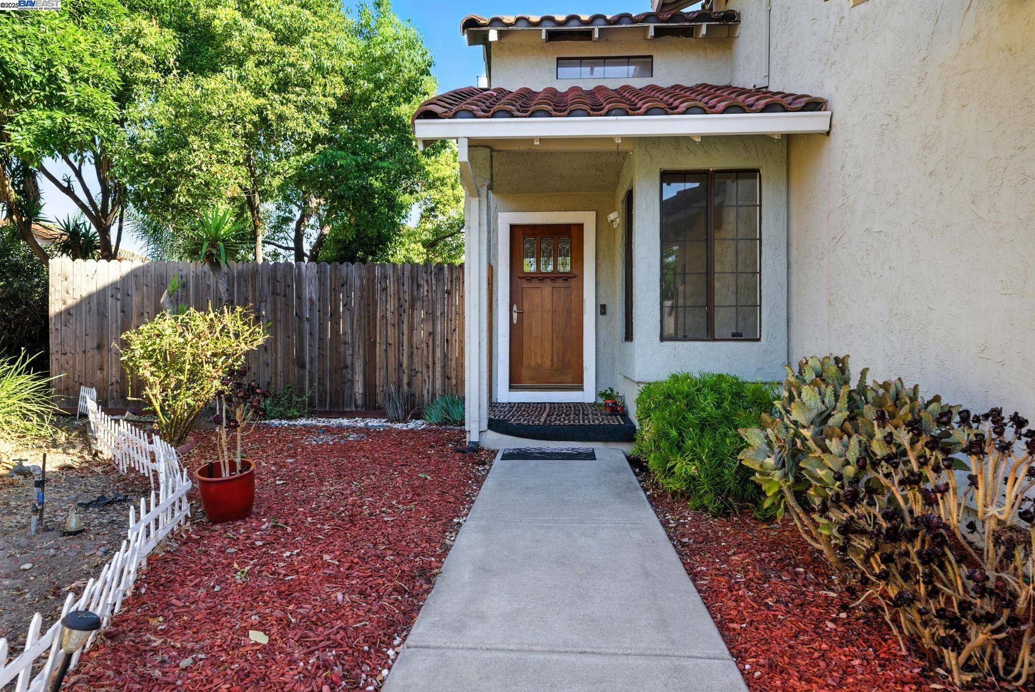 Antioch, CA 94509,2524 Brazil Ct