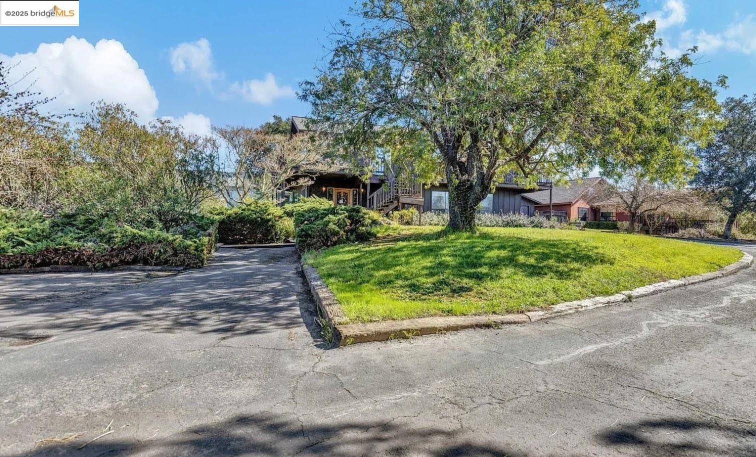 Napa, CA 94558,3120 E Vichy Ave.