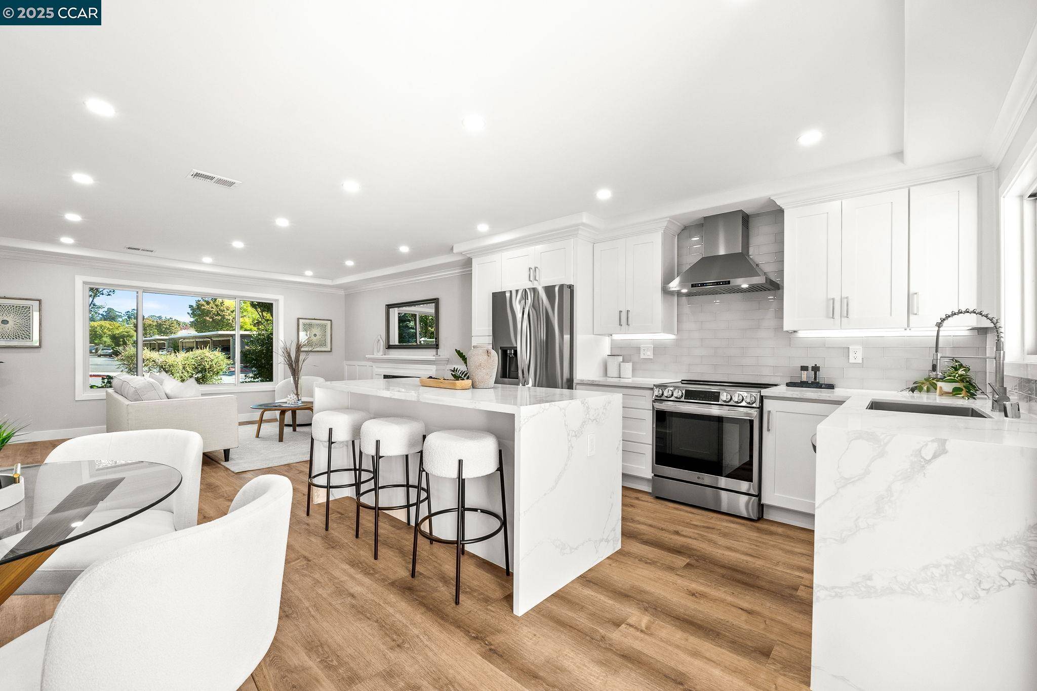 Walnut Creek, CA 94595,2300 Pine Knoll Drive #1