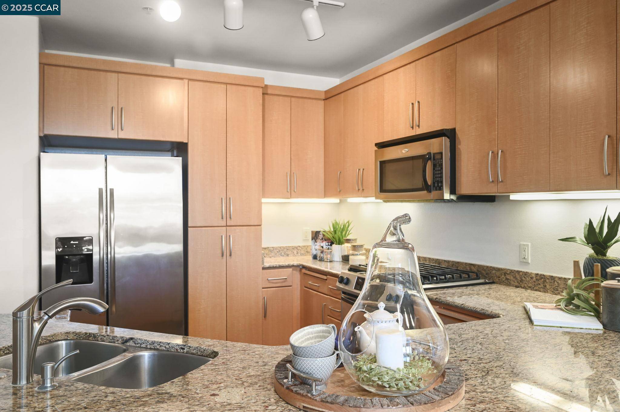 Dublin, CA 94568,5501 De Marcus Blvd #401