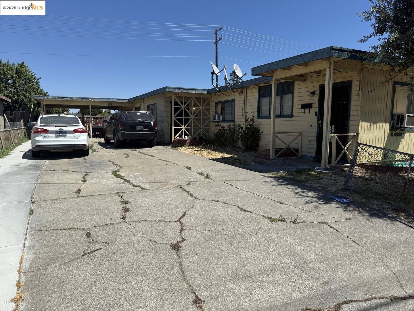 Pittsburg, CA 94565,669 Carpino AVE #669-671