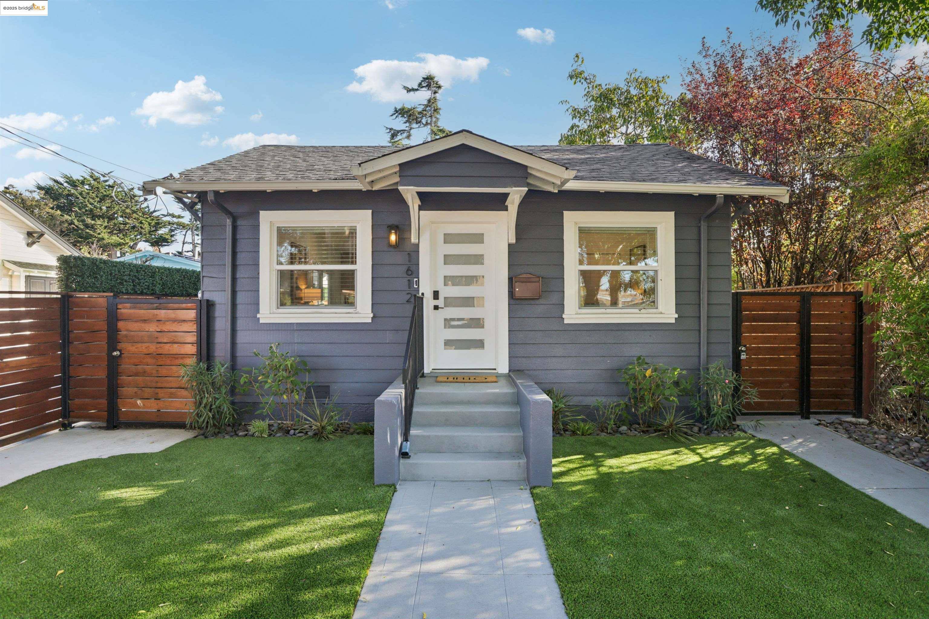 Berkeley, CA 94703,1612 Carleton St