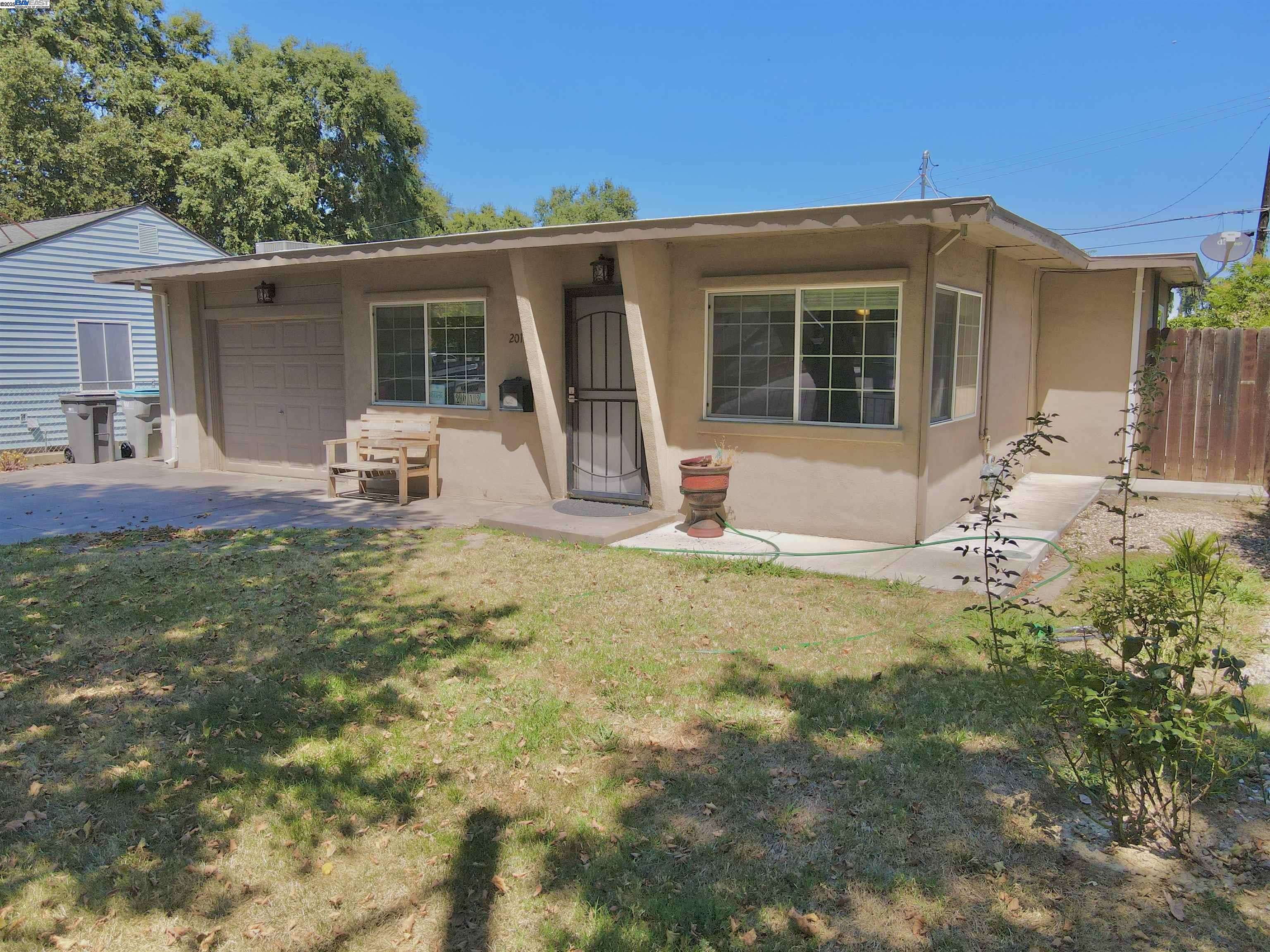 West Sacramento, CA 95691,2012 Michigan Blvd