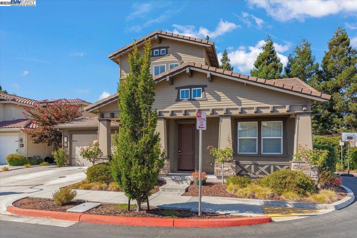 Fremont, CA 94539,379 Felipe Cmn
