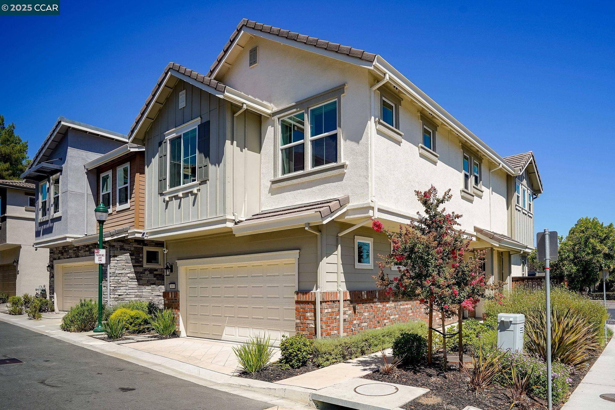 Concord, CA 94521,3893 Villa Vista Pl