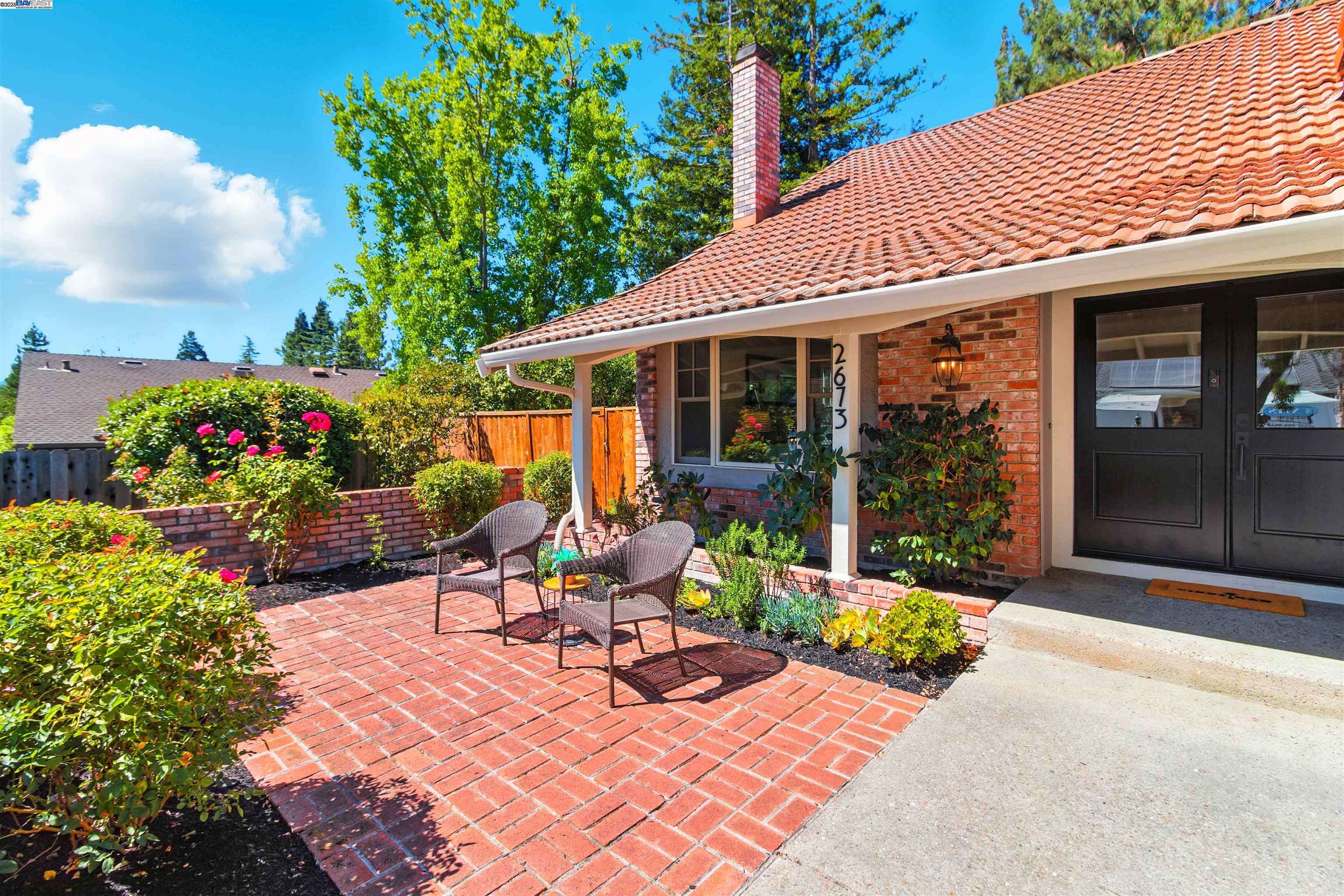 Walnut Creek, CA 94596,2673 Velvet Way
