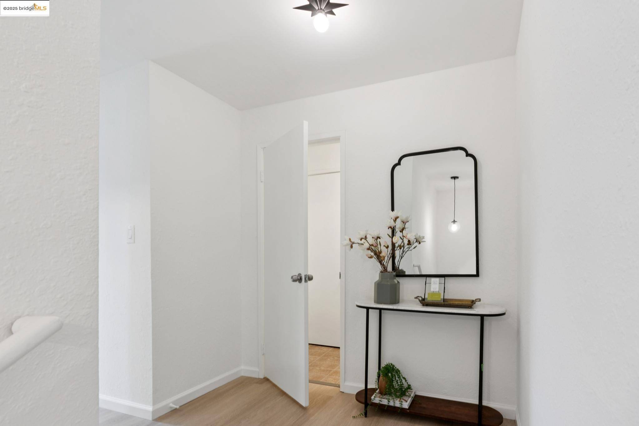 Oakland, CA 94602,3477 Boston Ave #4