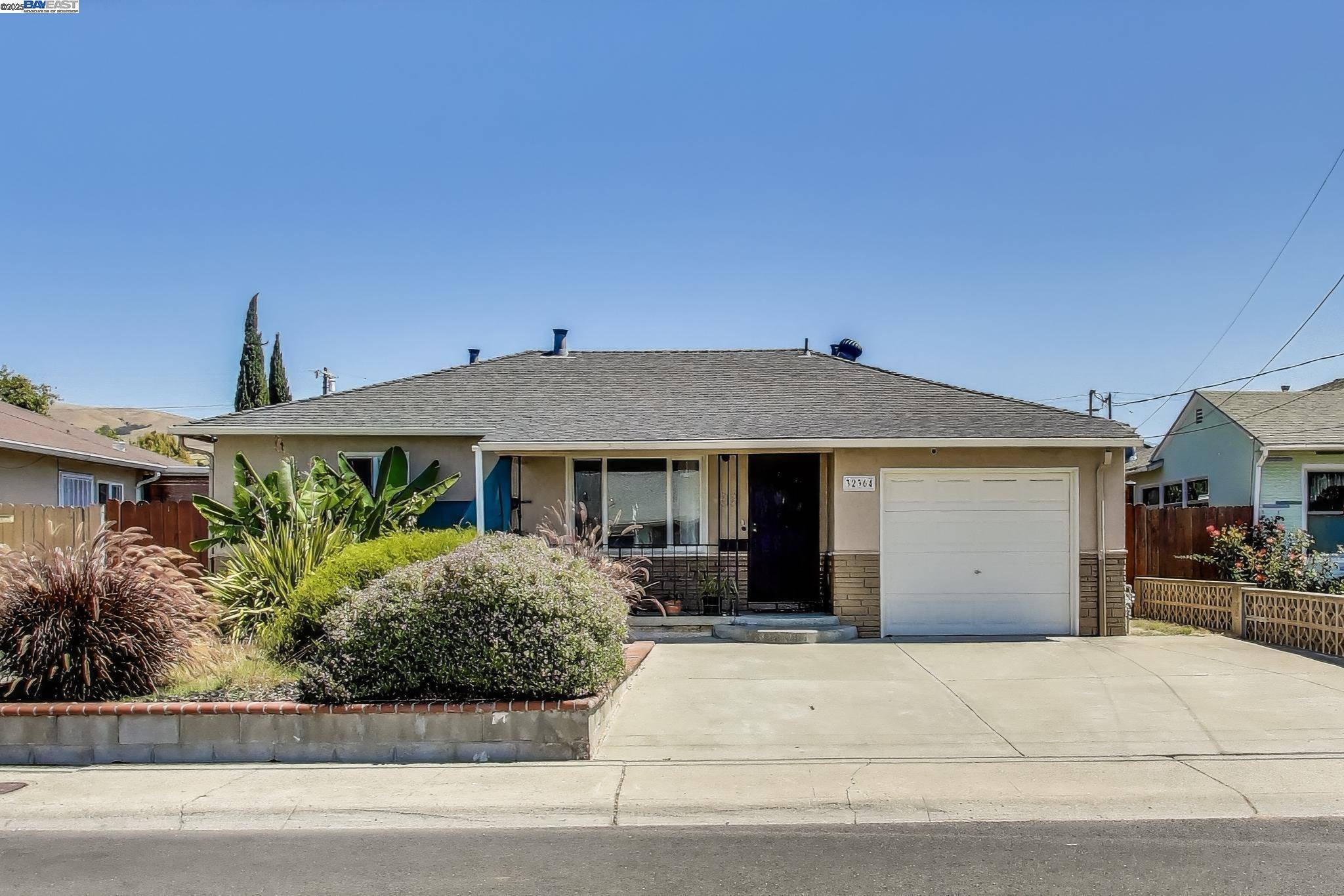 Hayward, CA 94544,32364 PAYNE ST