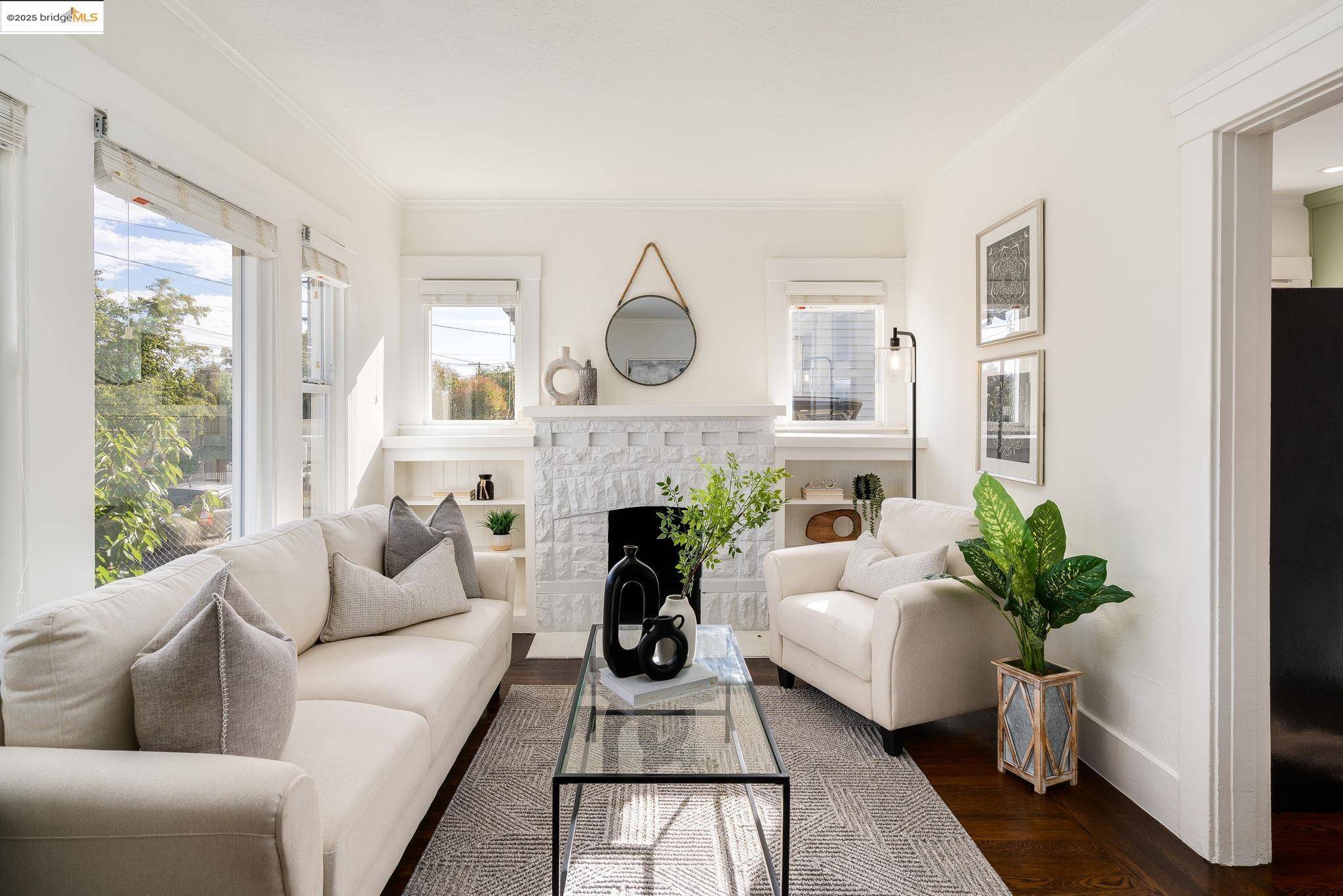 Oakland, CA 94619,3661 Loma Vista