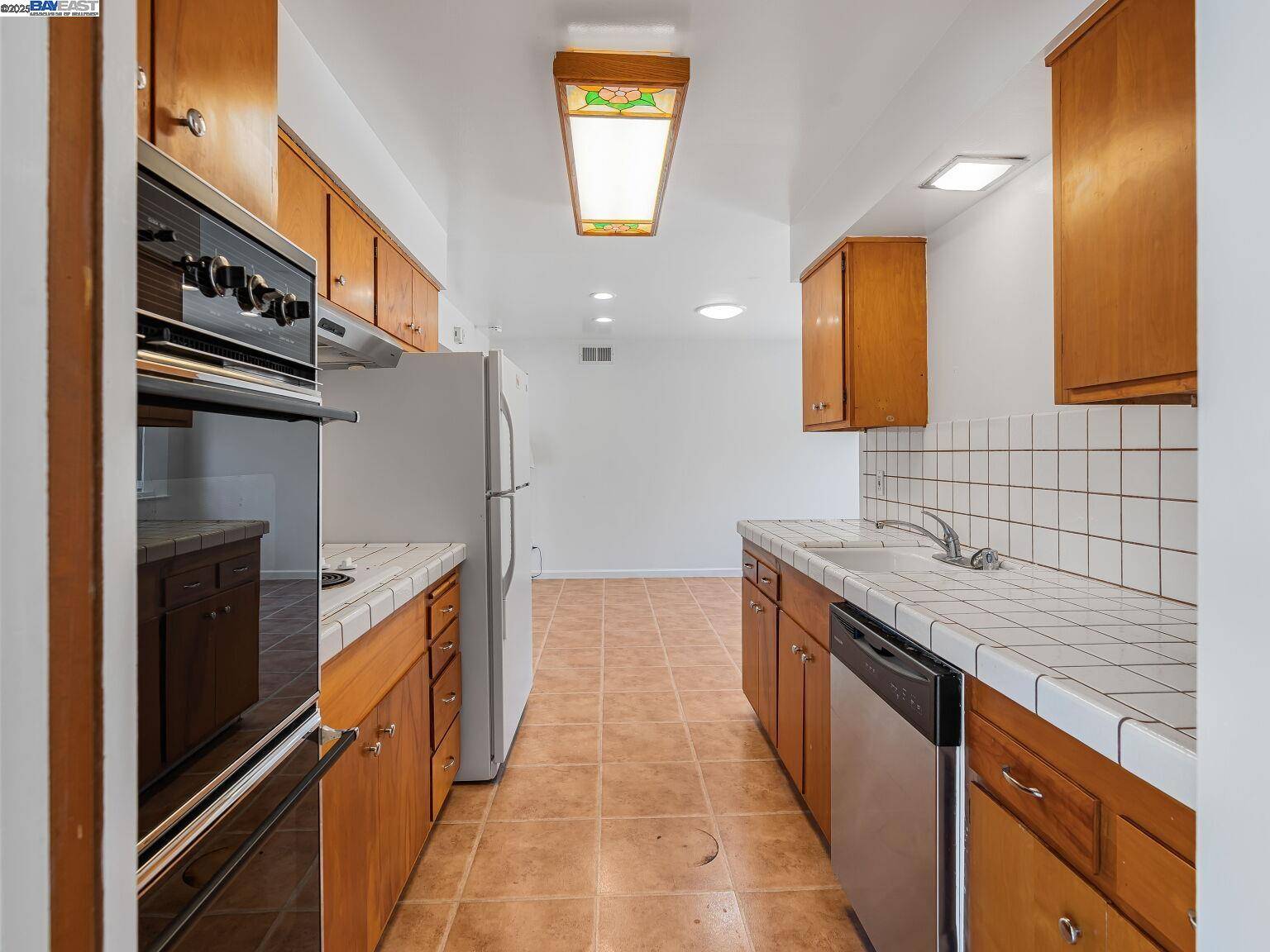 Richmond, CA 94803,4520 Valley View Rd