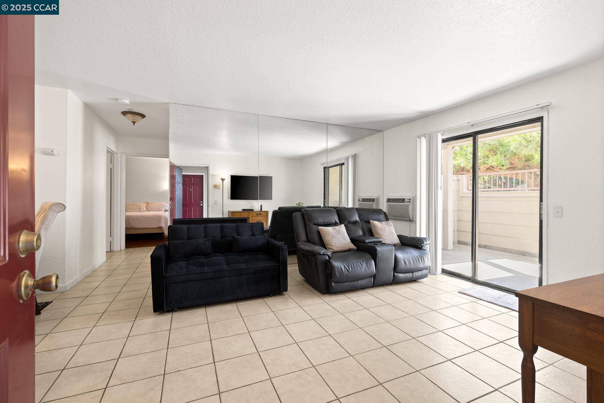 Bay Point, CA 94565,8 Lancaster Cir #118