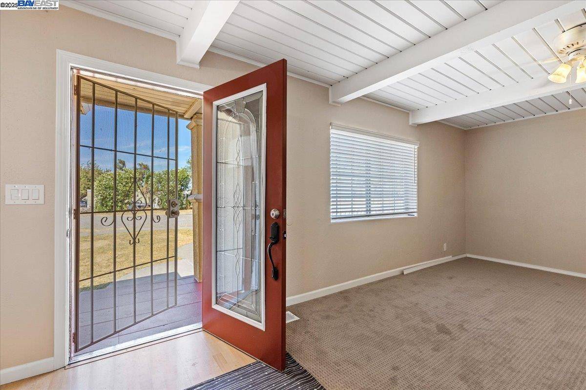 Tracy, CA 95377,2688 W Byron Rd