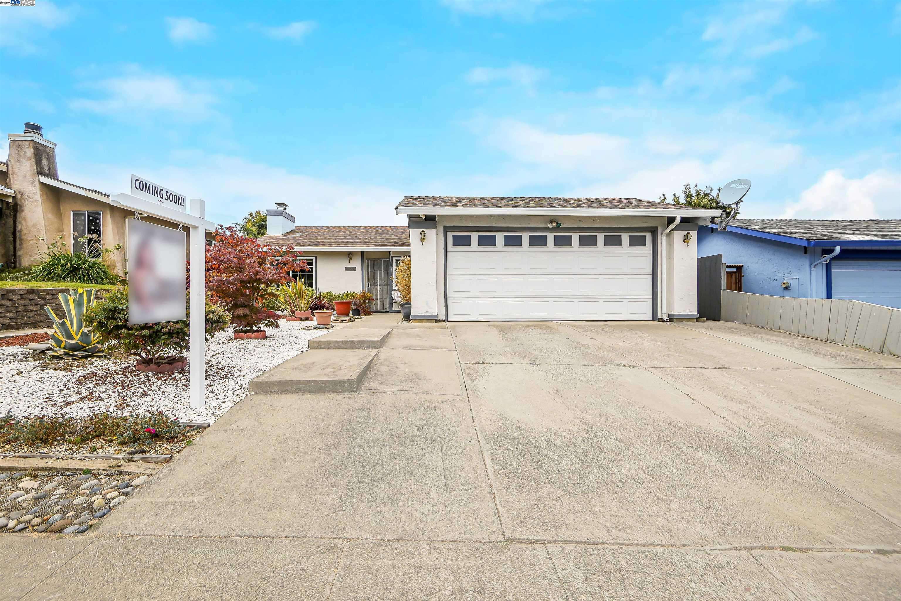 Hayward, CA 94541,22633 Mossy Rock Drive