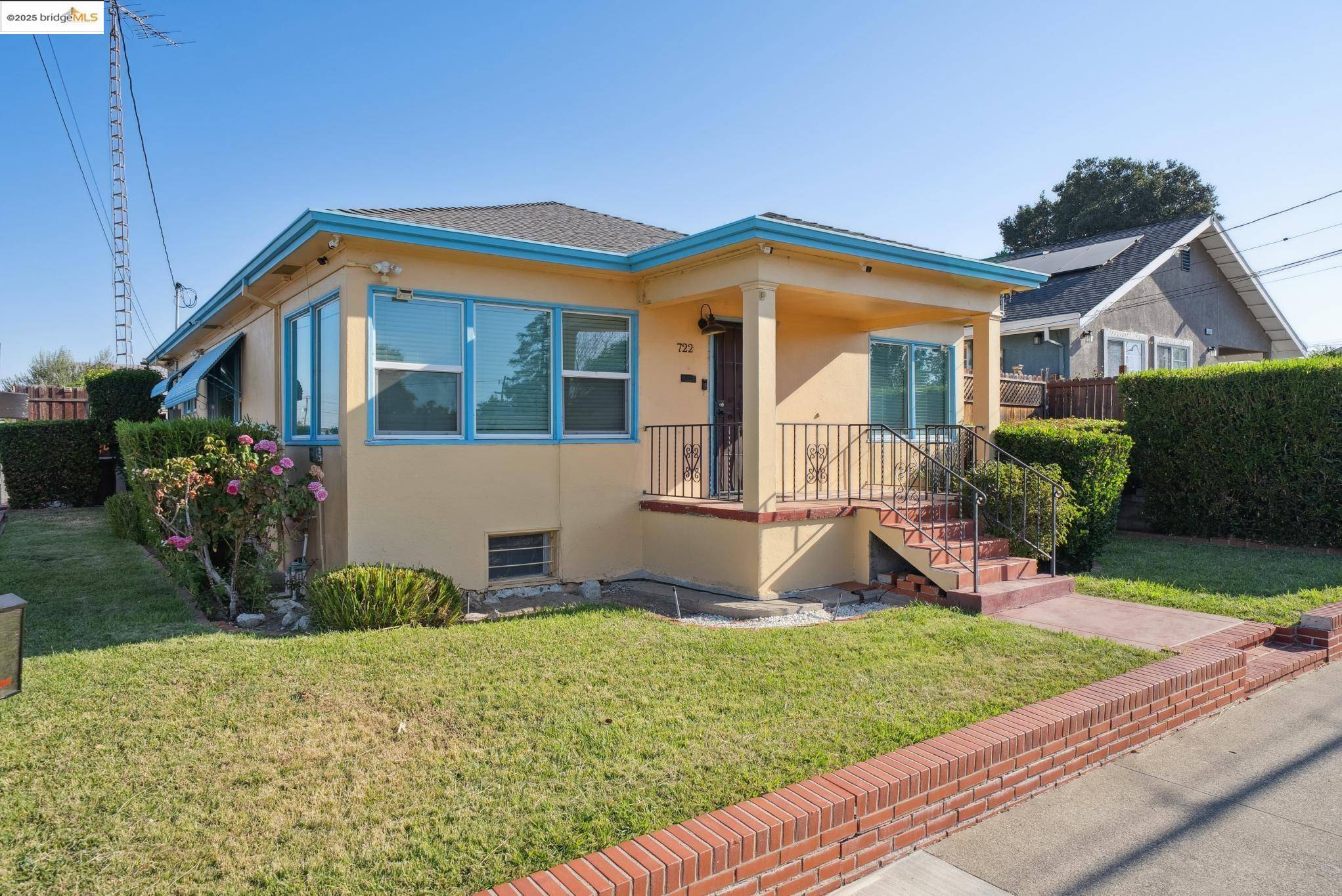 Antioch, CA 94509,722 W 11th St.