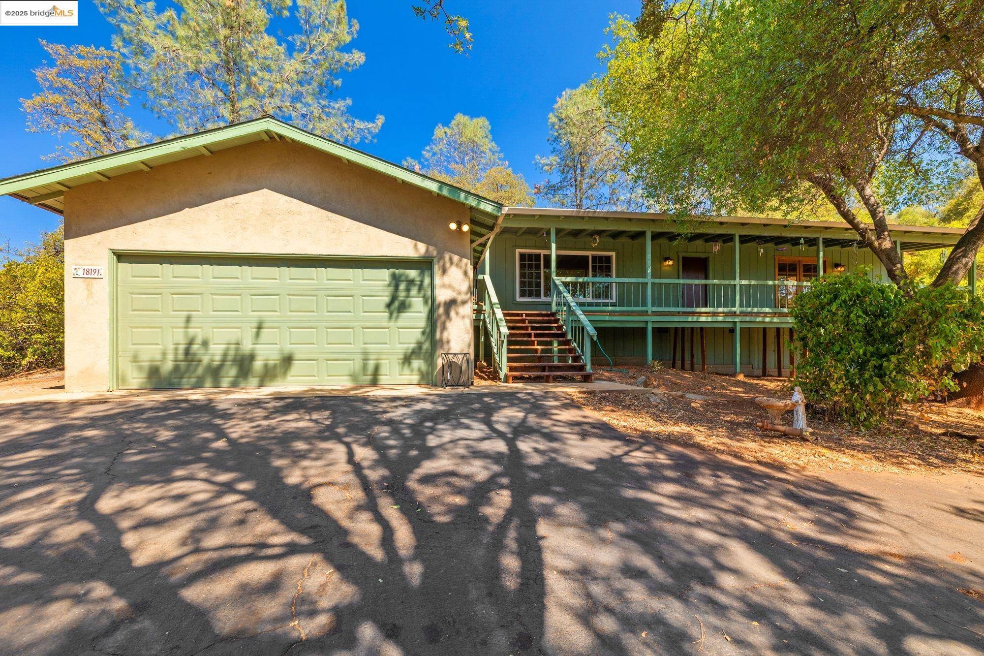 Sonora, CA 95370,18191 Via Serena