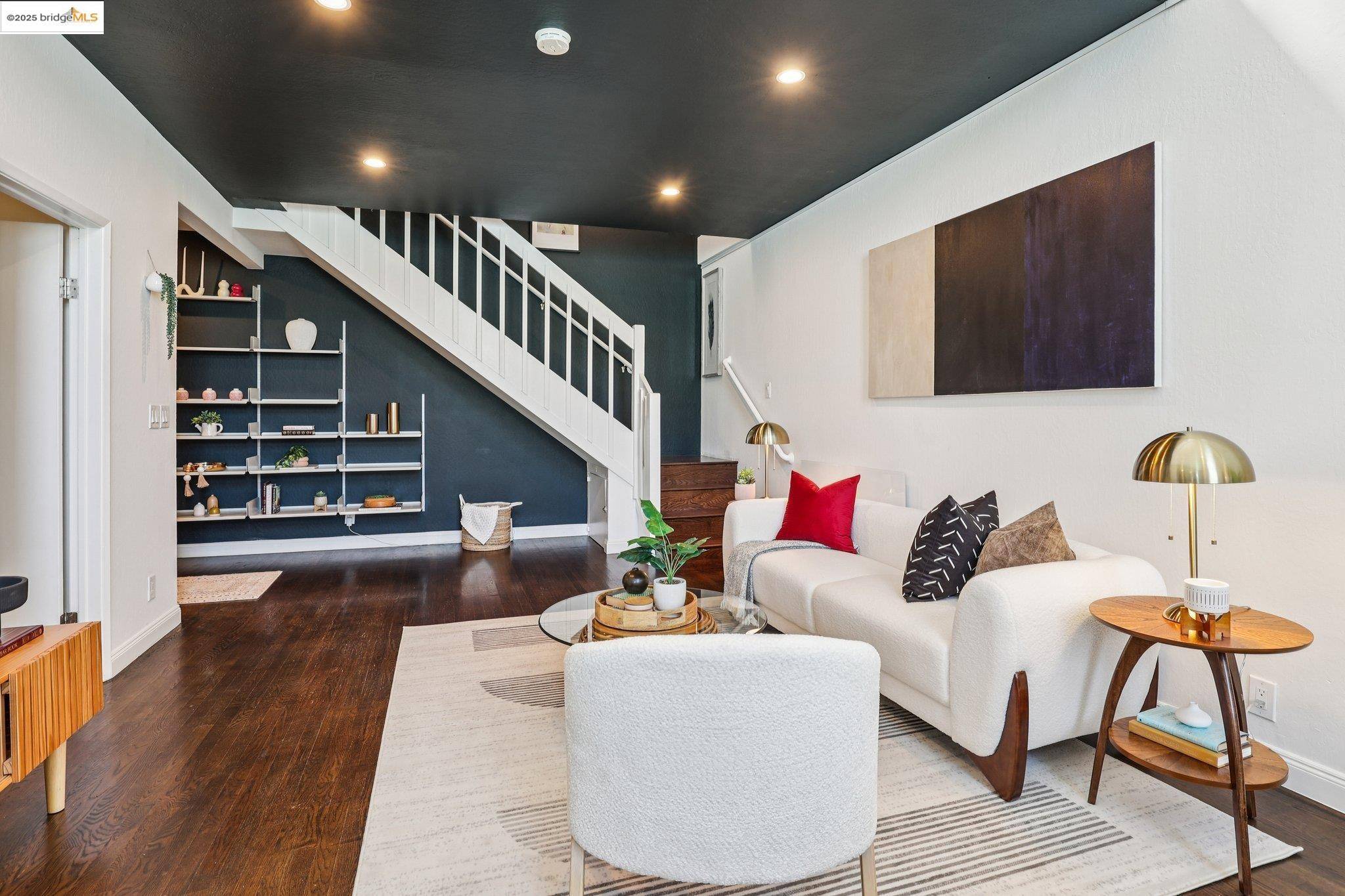 Oakland, CA 94606,1004 9Th Ave