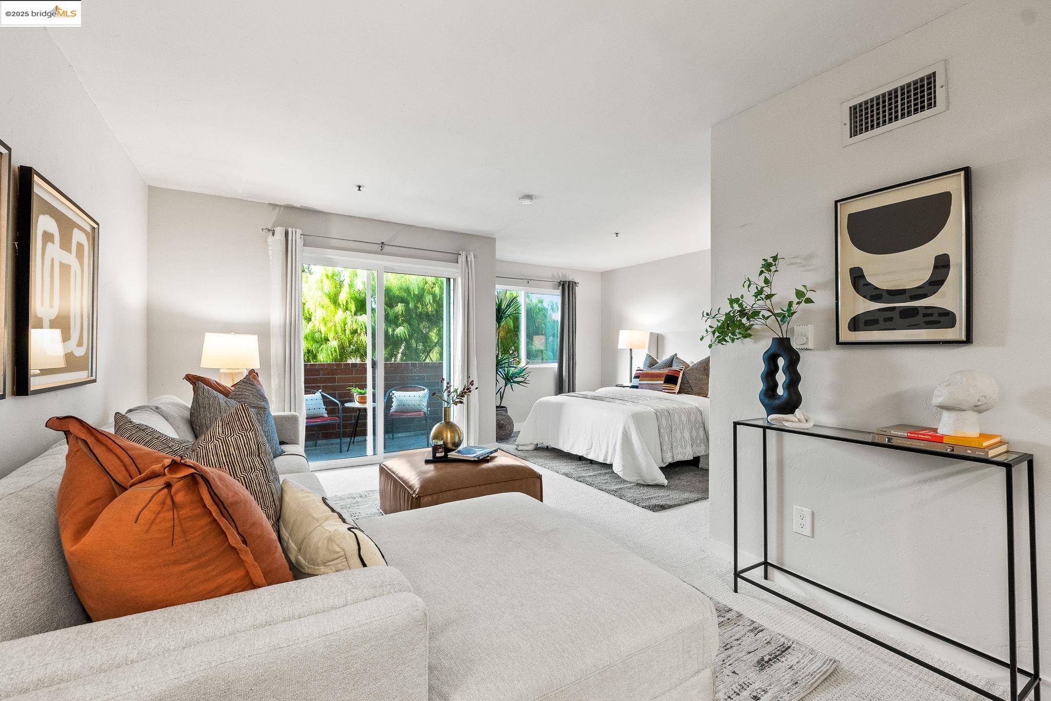 Emeryville, CA 94608,6400 Christie Ave #3119