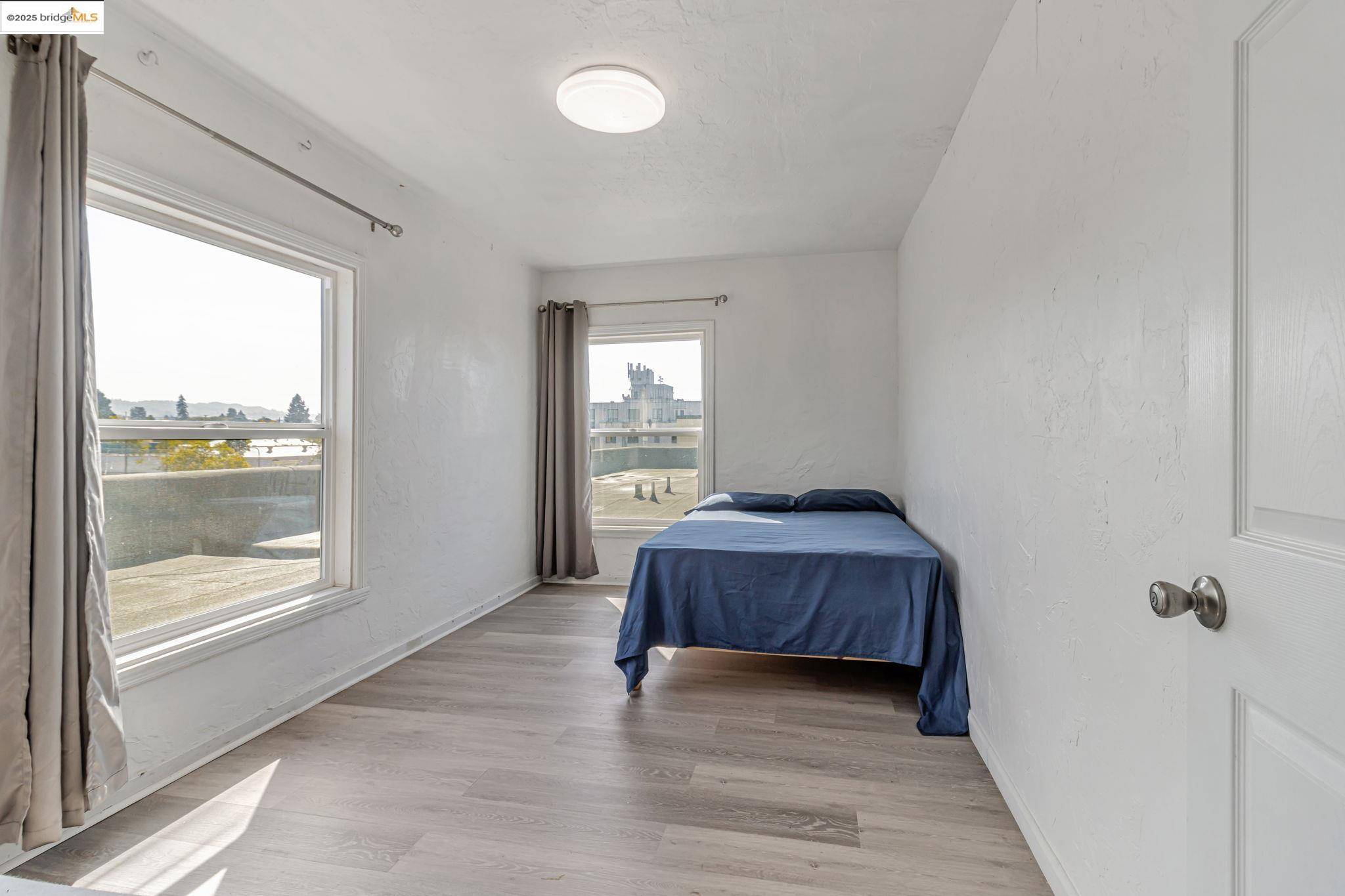Berkeley, CA 94702,1360 Berkeley Way