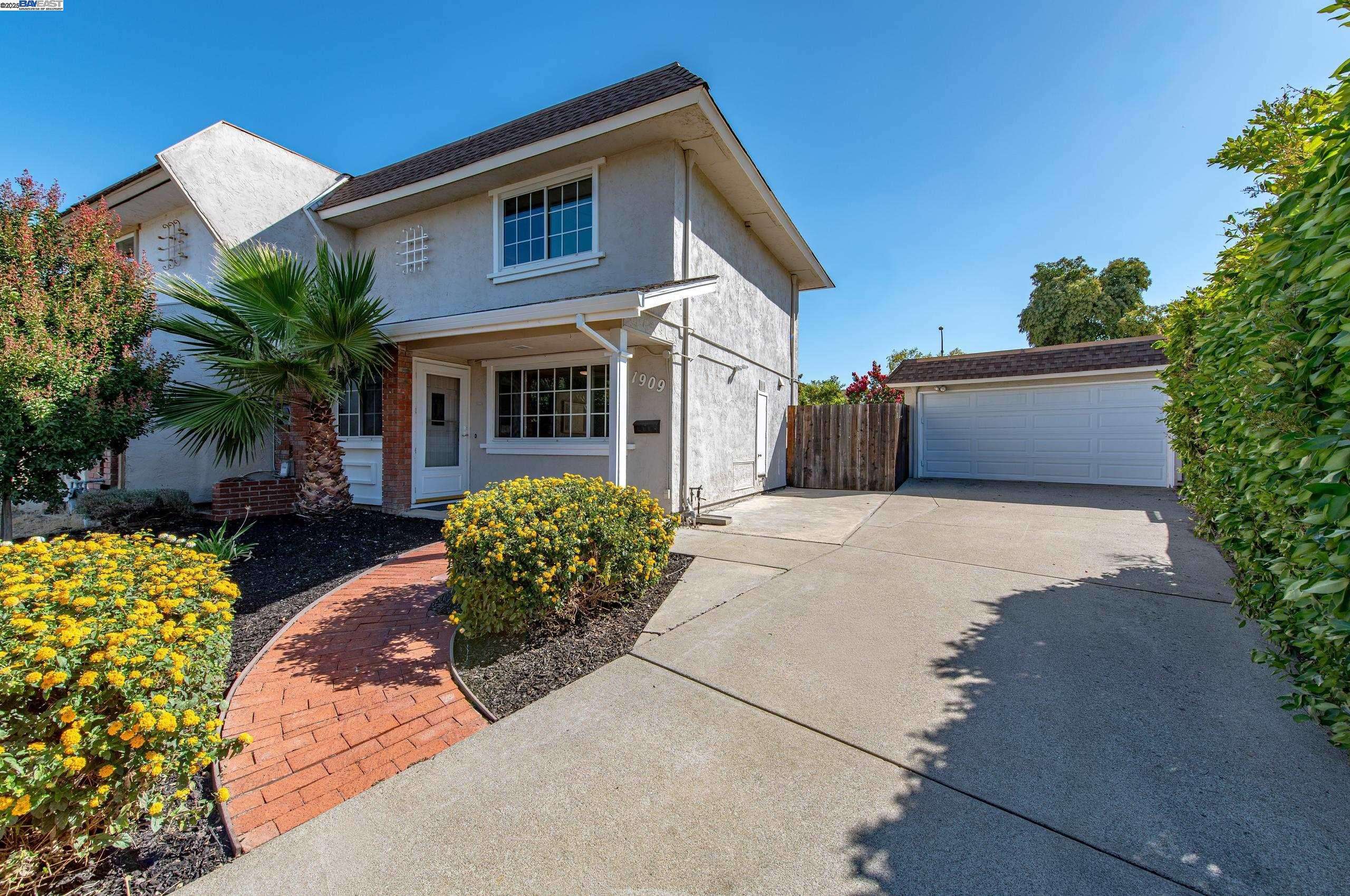 Livermore, CA 94550,1909 De Vaca Way