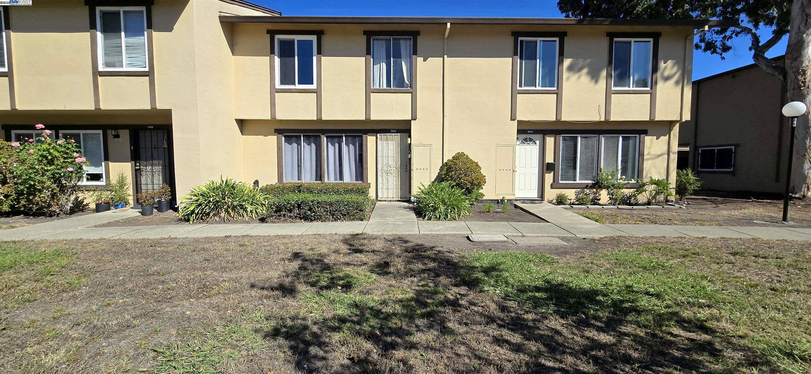 Hayward, CA 94545,2452 Oliver Dr