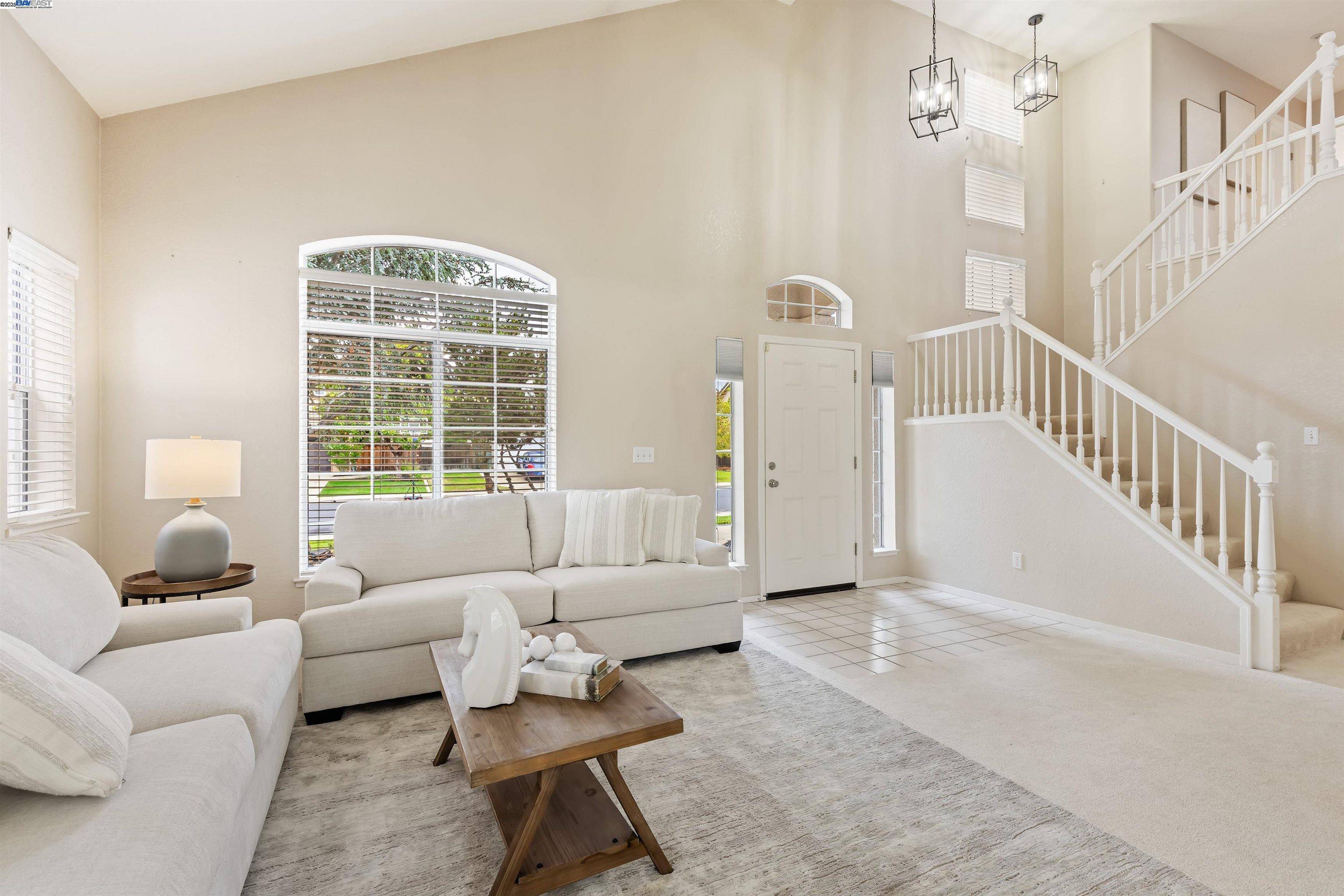 Livermore, CA 94551,1464 Columbine Way