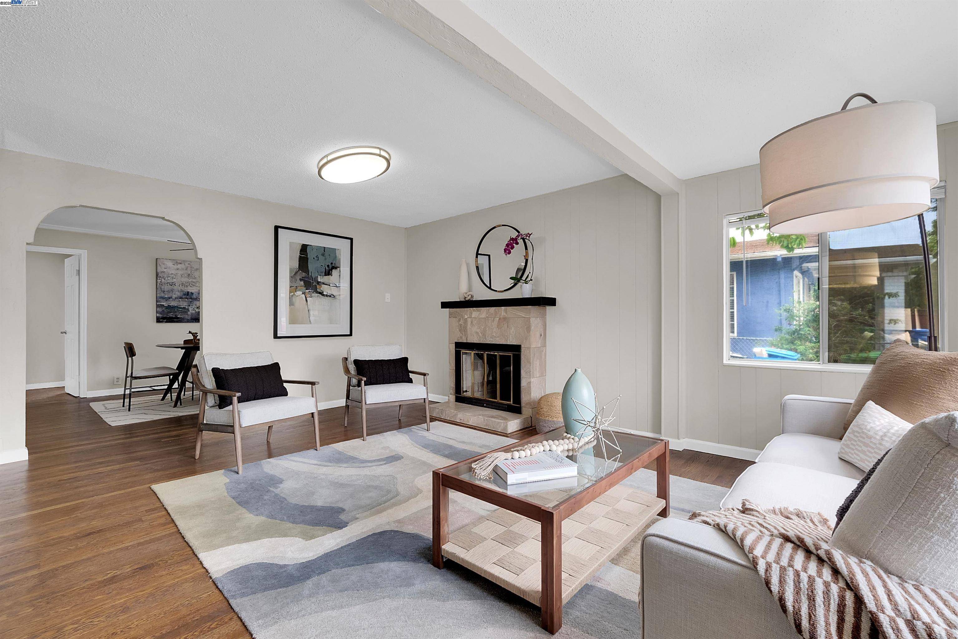 Union City, CA 94587,33846 14Th St