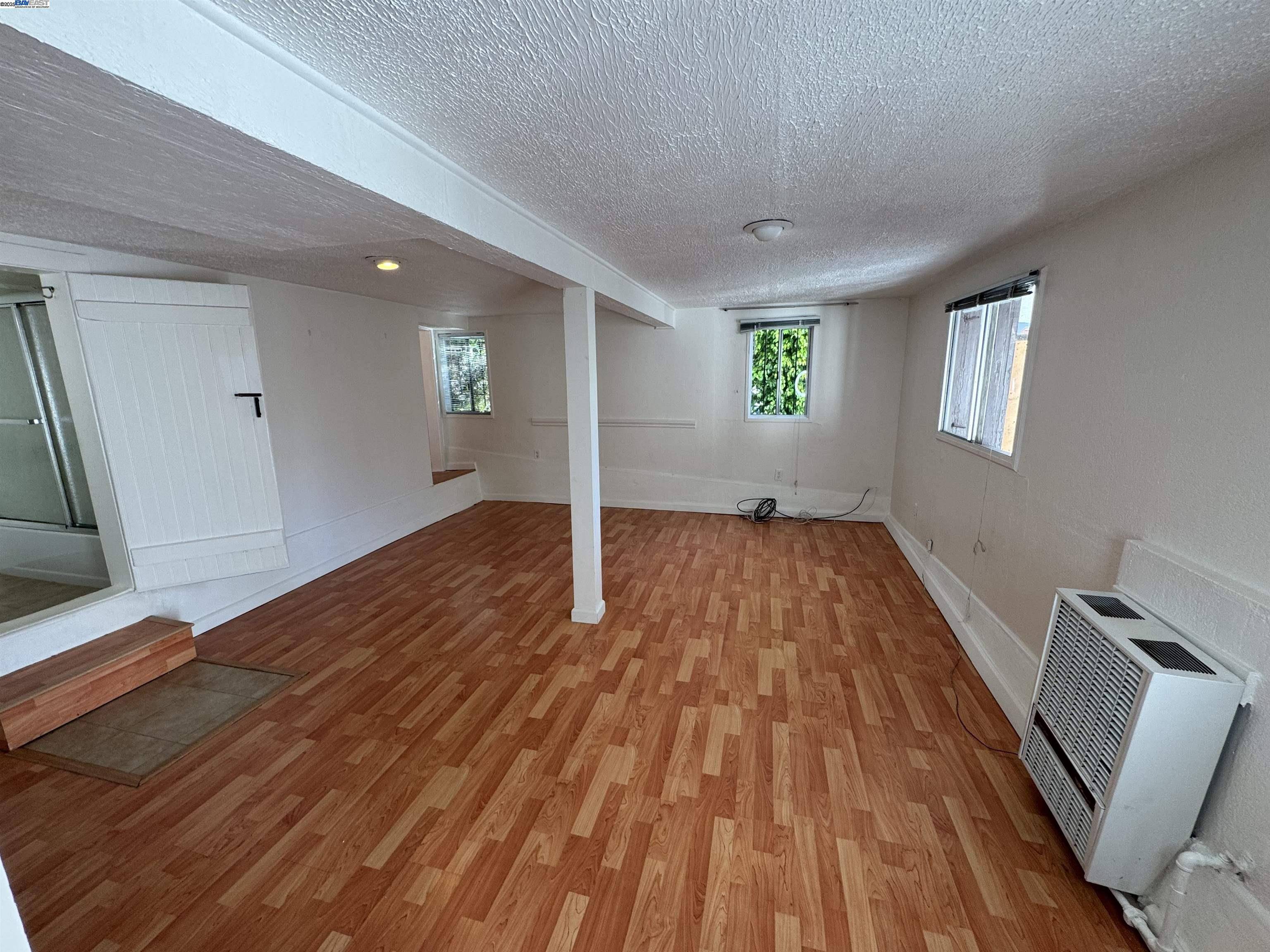 Oakland, CA 94610,947 Macarthur Blvd