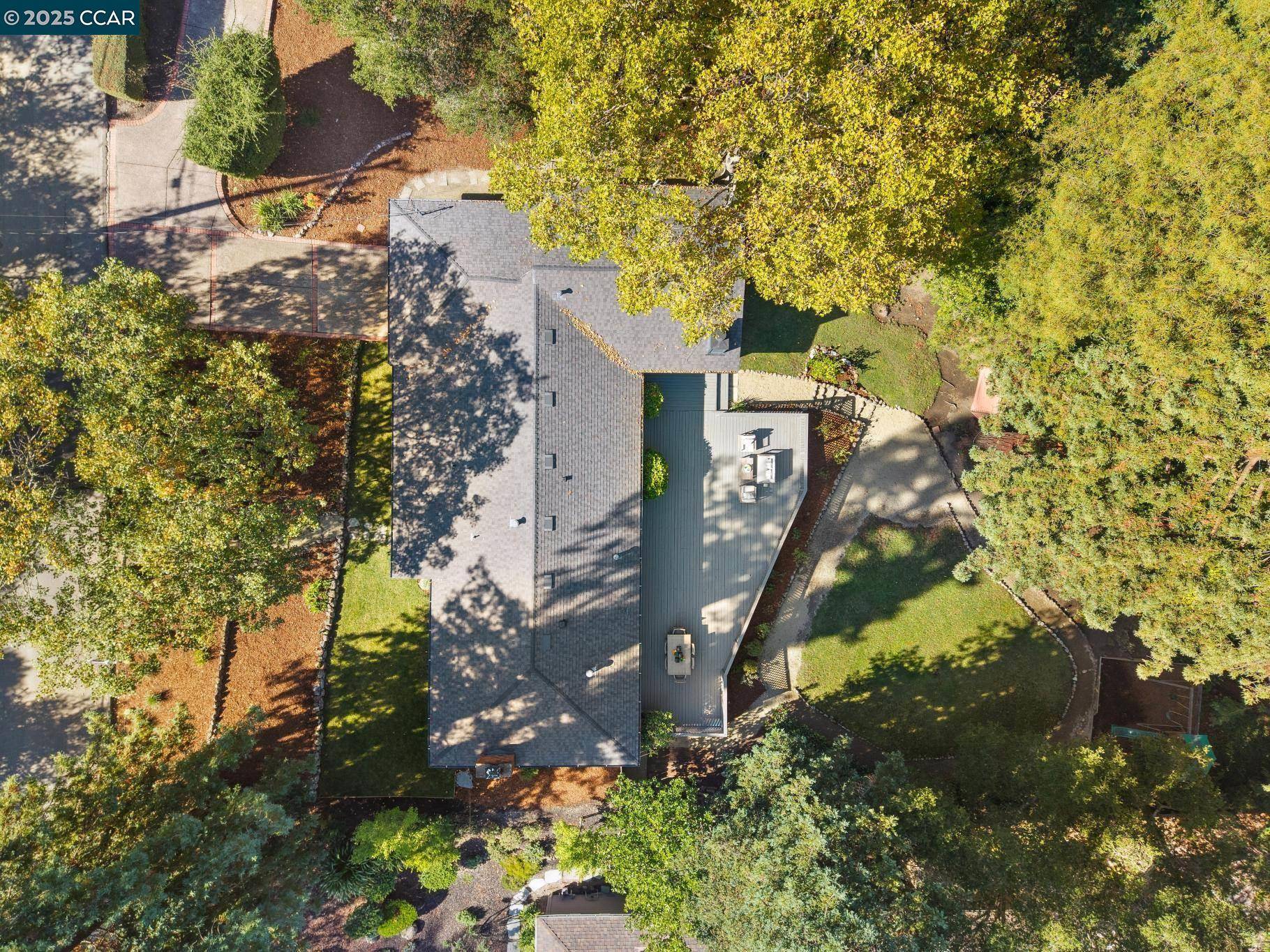 Orinda, CA 94563,66 Sleepy Hollow Ln