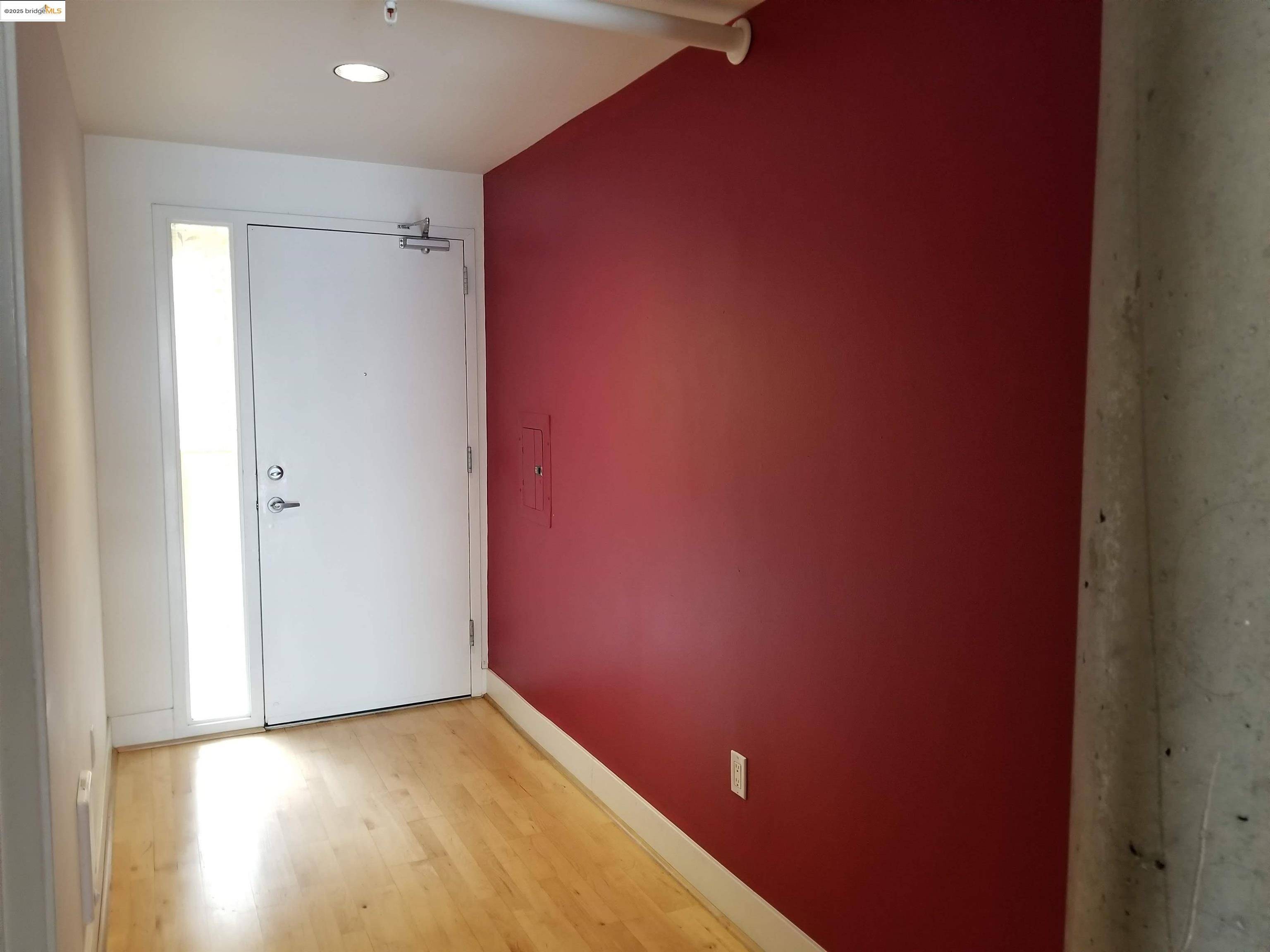 Oakland, CA 94607,311 Oak St #506